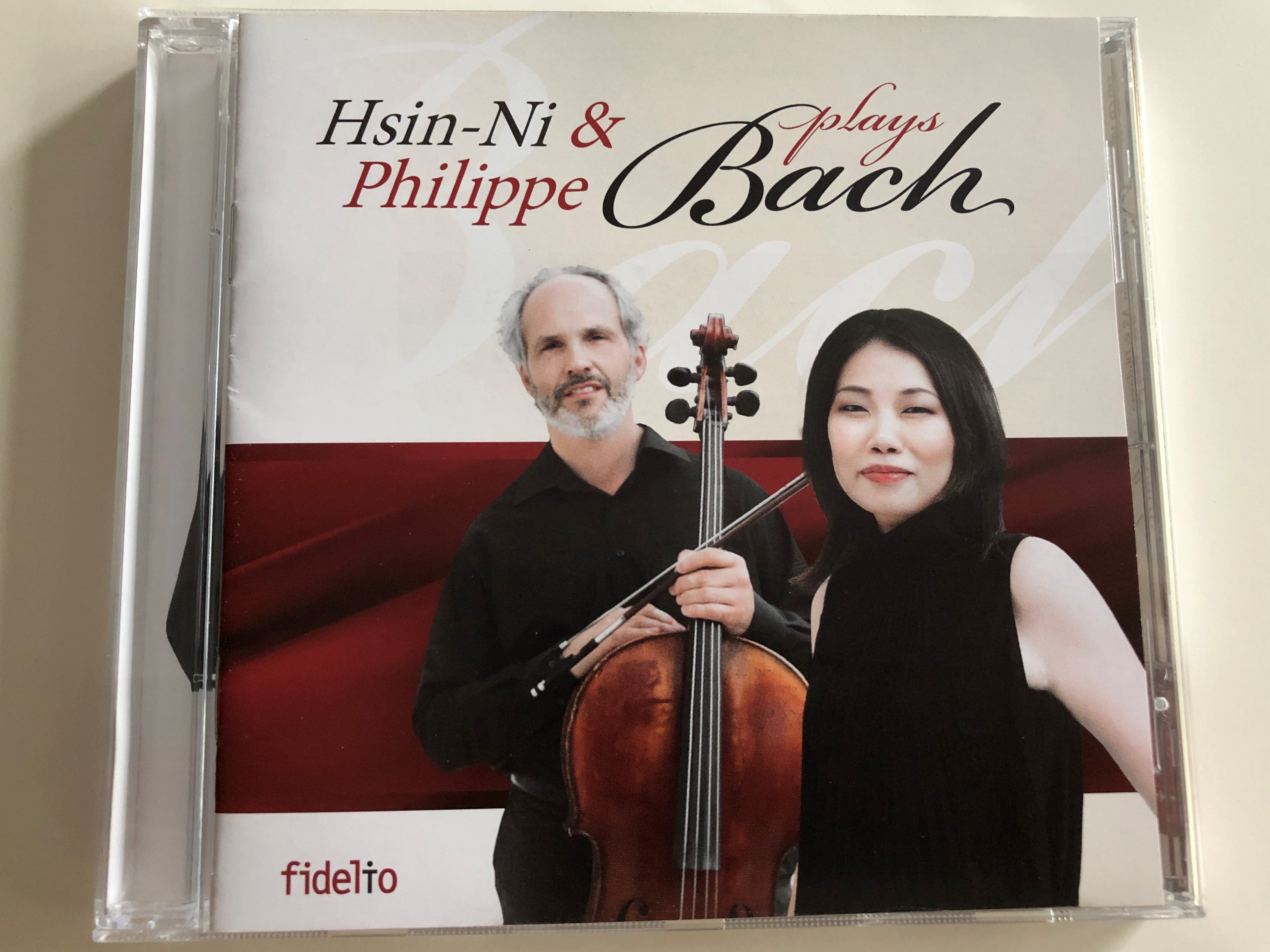 hsin-ni-philippe-plays-bach-audio-cd-2014-piano-concerto-no.1-in-d-minor-bwv-1052-english-suite-no.-2-piano-concerto-no.-5.-cello-suite-no.-1-fidelio-fid-cd-109-1-.jpg