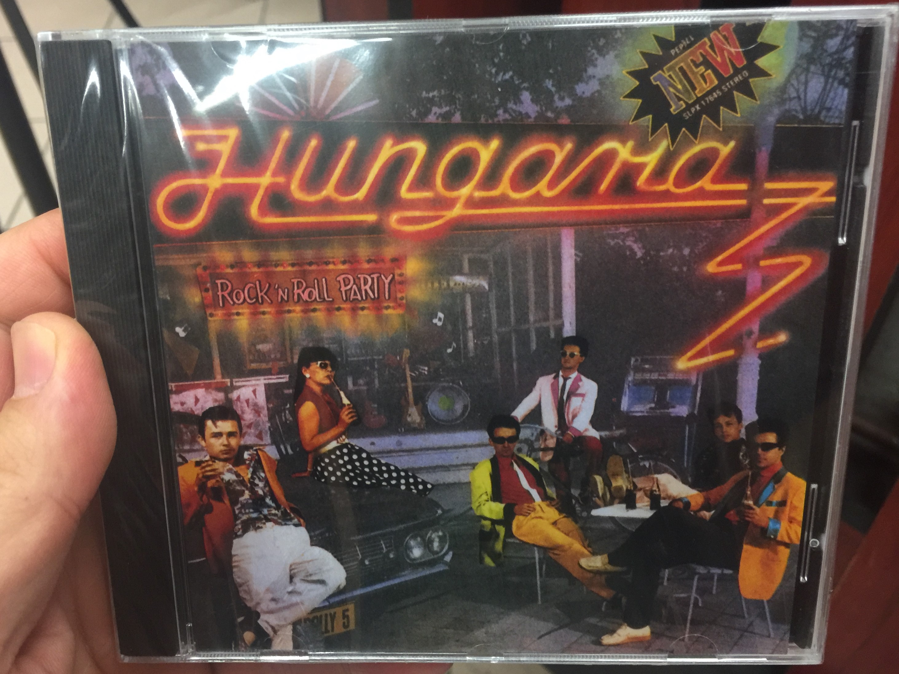 hungaria-rock-n-roll-party-hungaroton-gong-audio-cd-hcd-17645-1-.jpg