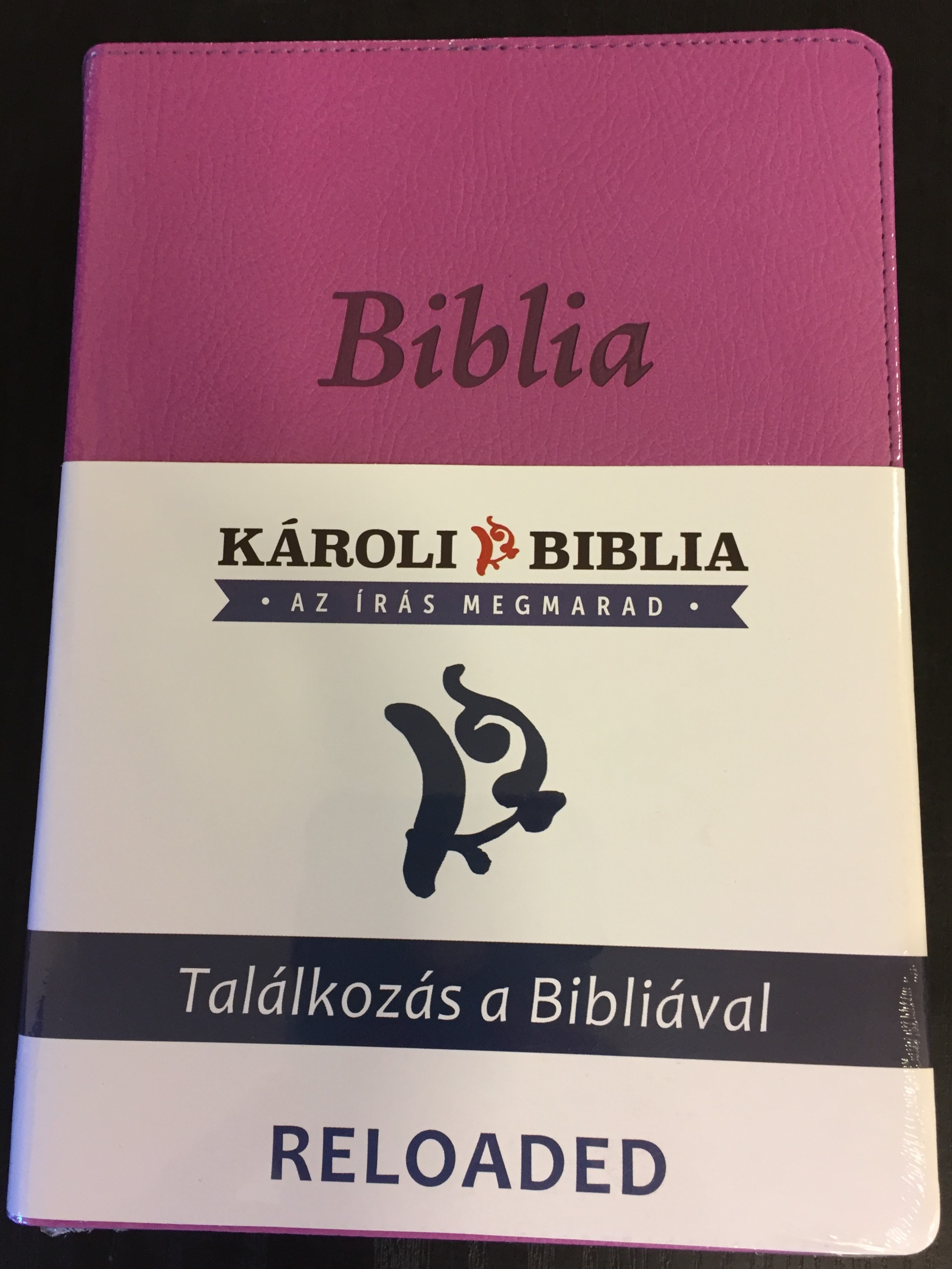 hungarian-bible-karoli-reloaded-pu-imitation-leather-cover-purple-magyar-biblia-revide-lt-k-roli-k-z-pm-ret-lila-m-b-r-words-of-god-and-words-of-jesus-in-red-1-.jpg