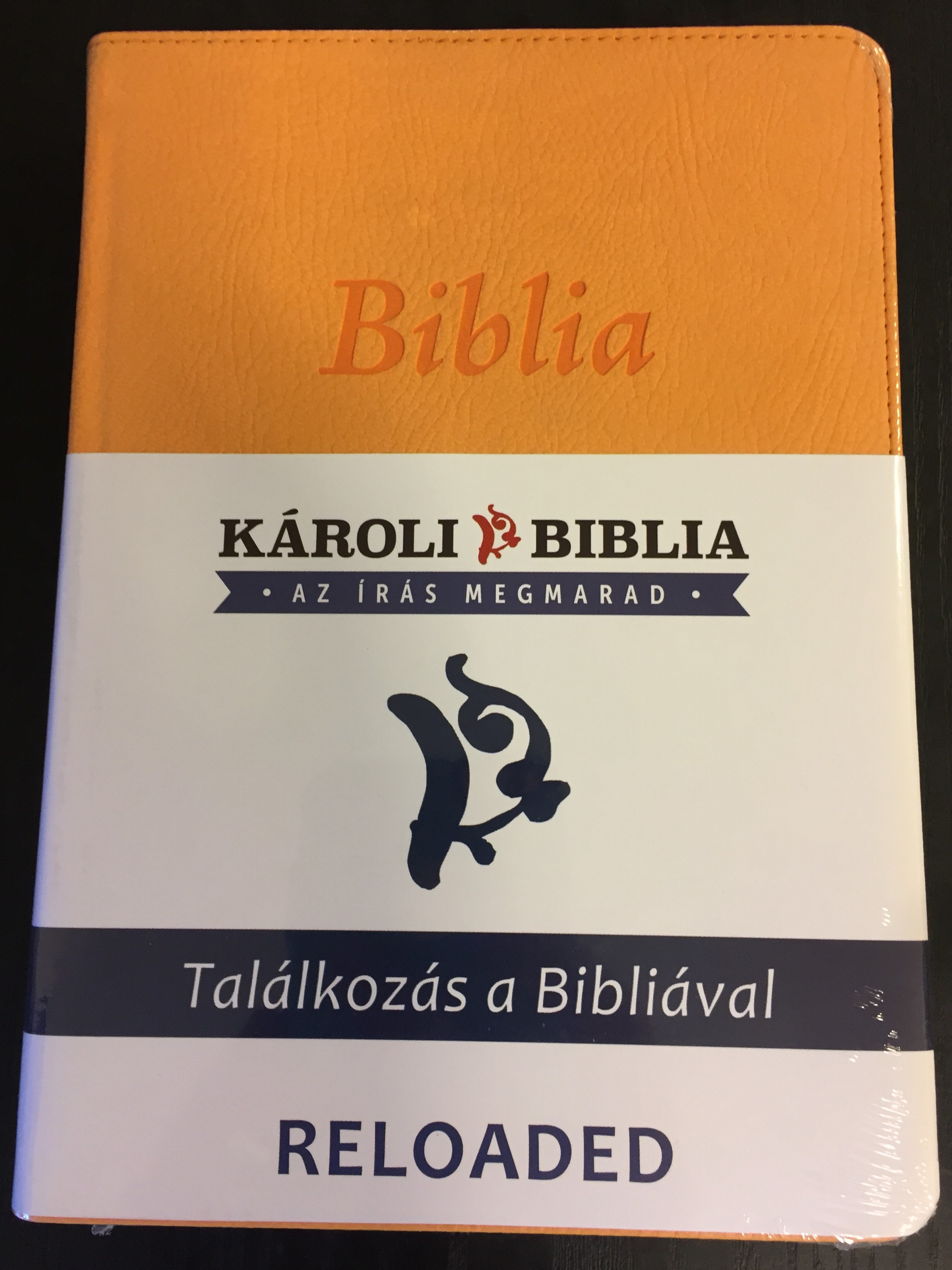 hungarian-karoli-reloaded-bible-pu-imitation-leather-cover-yellow-magyar-biblia-revide-lt-k-roli-k-z-pm-ret-s-rga-m-b-r-words-of-god-and-words-of-jesus-in-red-1-.jpg