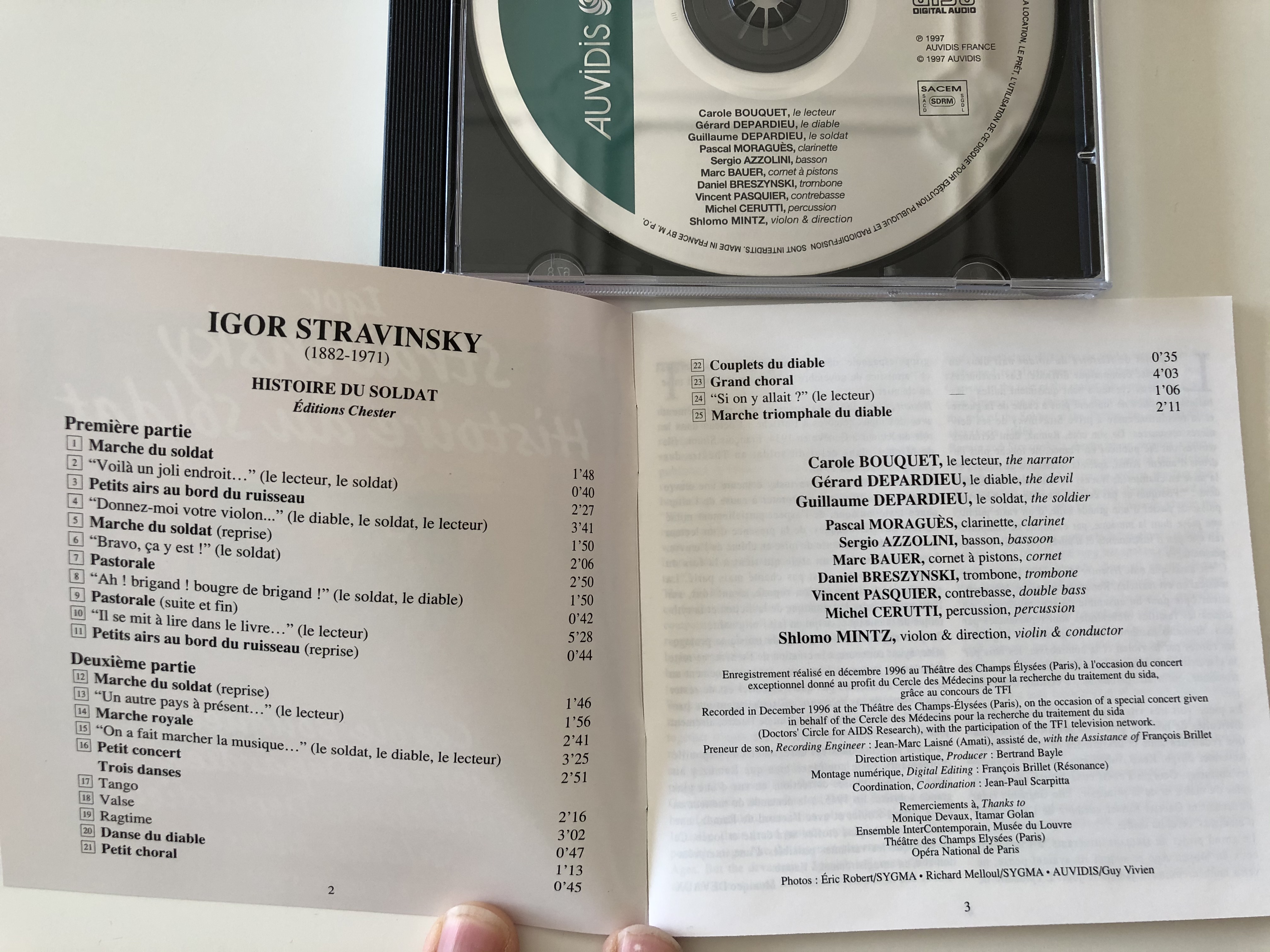 igor-stravinsky-histoire-du-soldat-carole-bouquet-gerard-depardieu-guillaume-depardieu-sholmo-mintz-auvidis-france-audio-cd-1997-v-4805-2-.jpg
