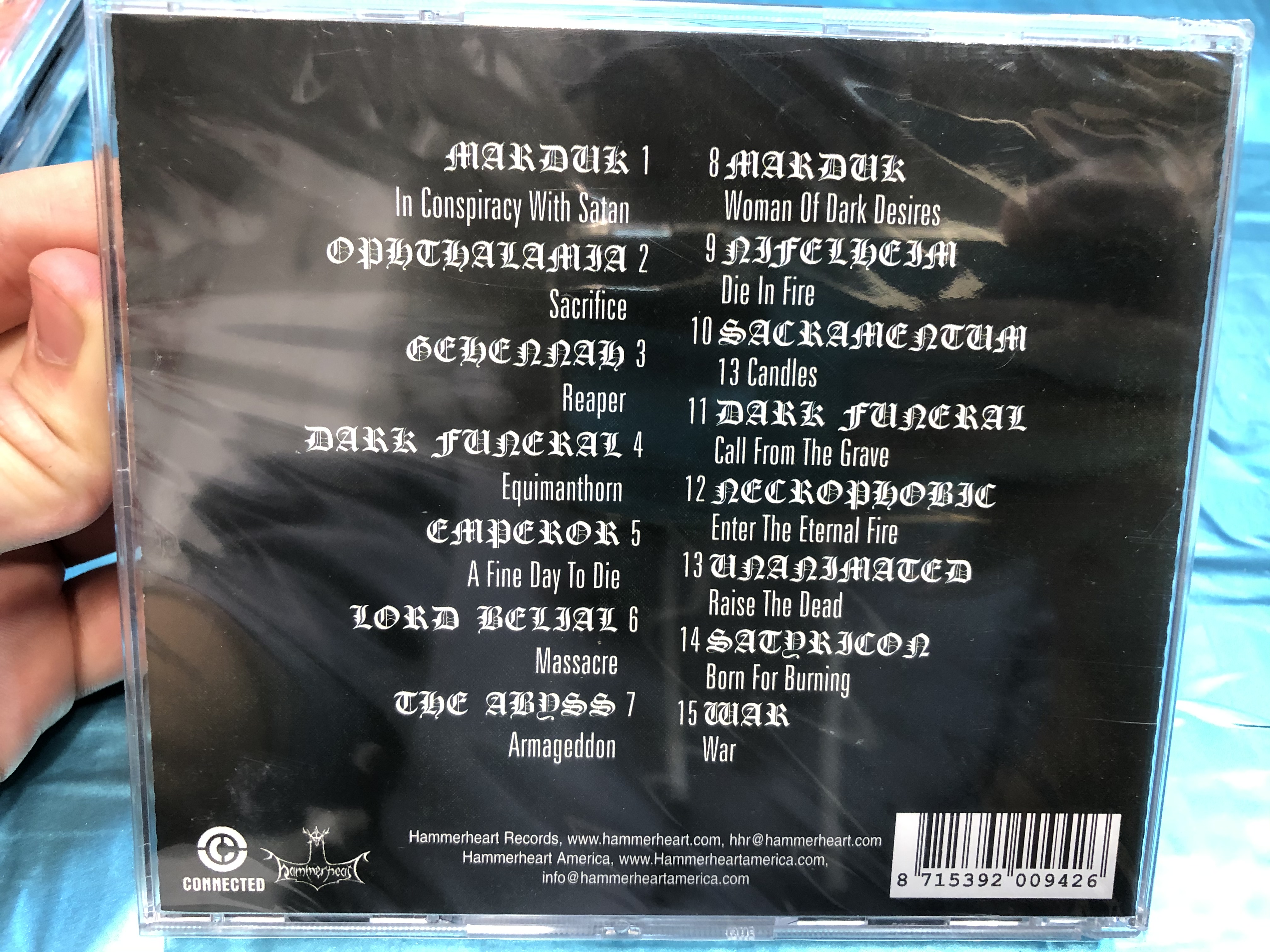 in-conspiracy-with-satan-a-tribute-to-bathory-featuring-marduk-dark-funeral-emperor-necrophobic-and-satyricon-hammerheart-records-audio-cd-2001-hhr094-3-.jpg