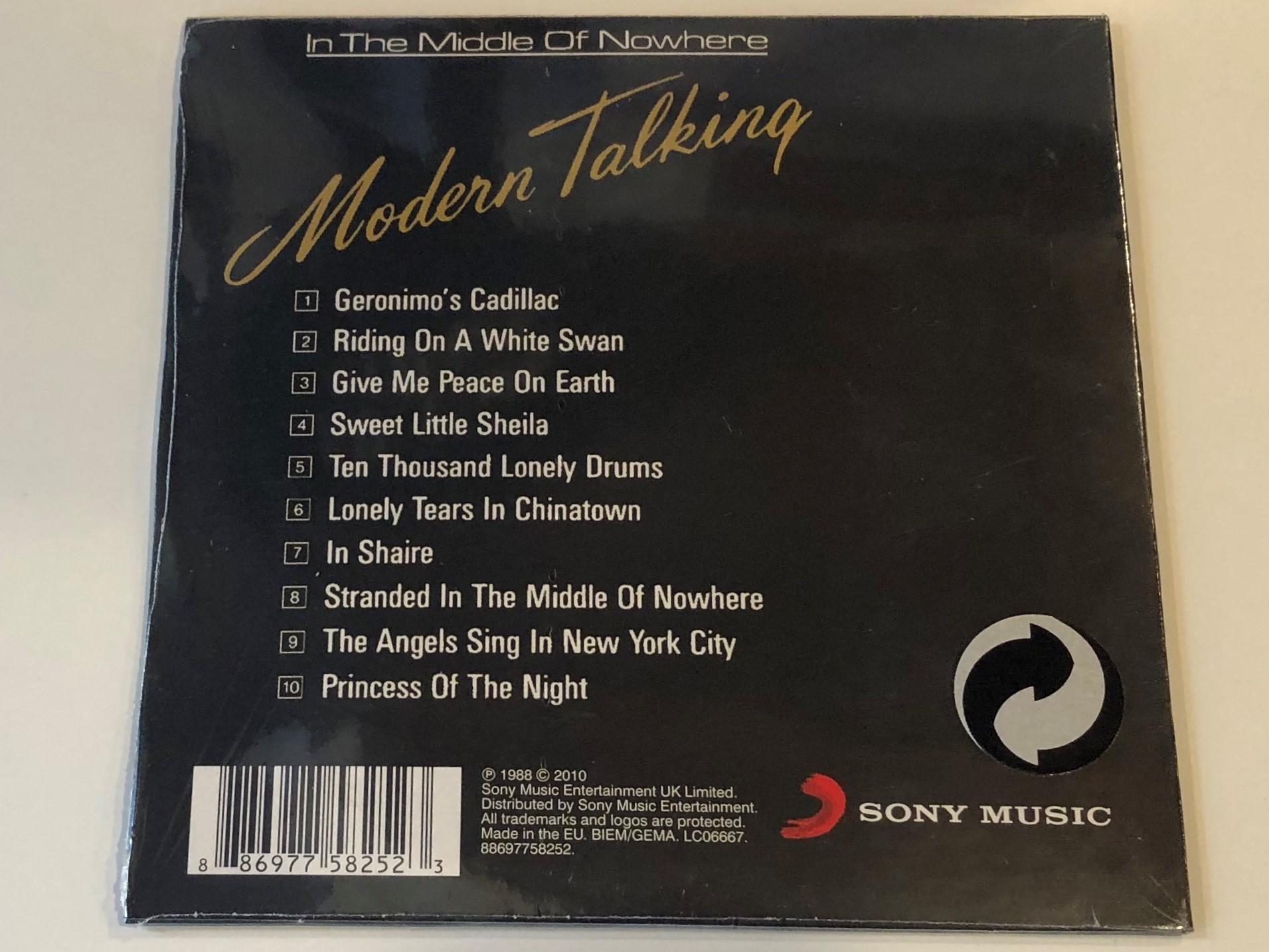 in-the-middle-of-nowhere-modern-talking-the-4th-album-sony-music-audio-cd-2010-88697758252-2-.jpg