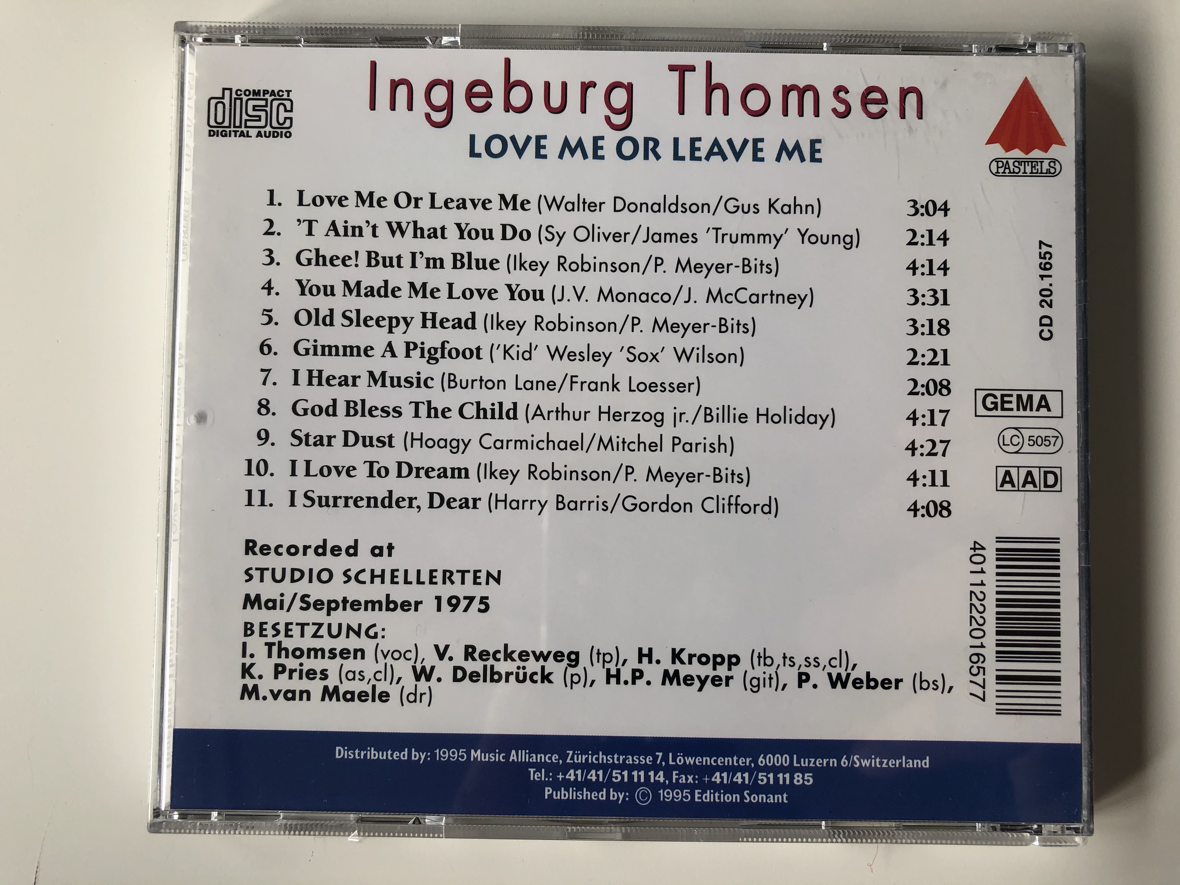ingeburg-thomsen-love-me-or-leave-me-star-dust-i-love-to-dream-i-surrender-dear-god-bless-the-child-u.a.-digital-remastered-jazz-edition-pastels-audio-cd-1995-cd-20-3-.jpg