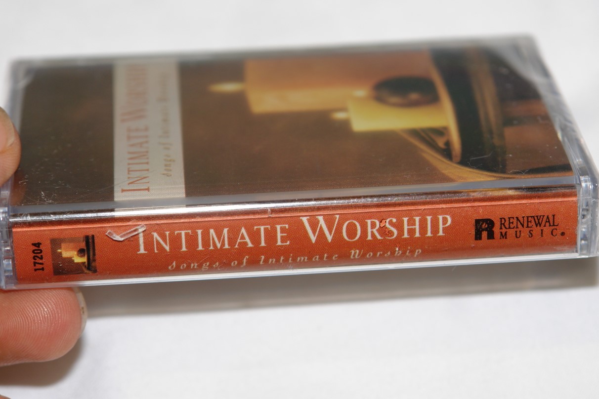 intimate-worship-songs-of-intimate-worship-renewal-music-audio-cassette-17204-3-.jpg