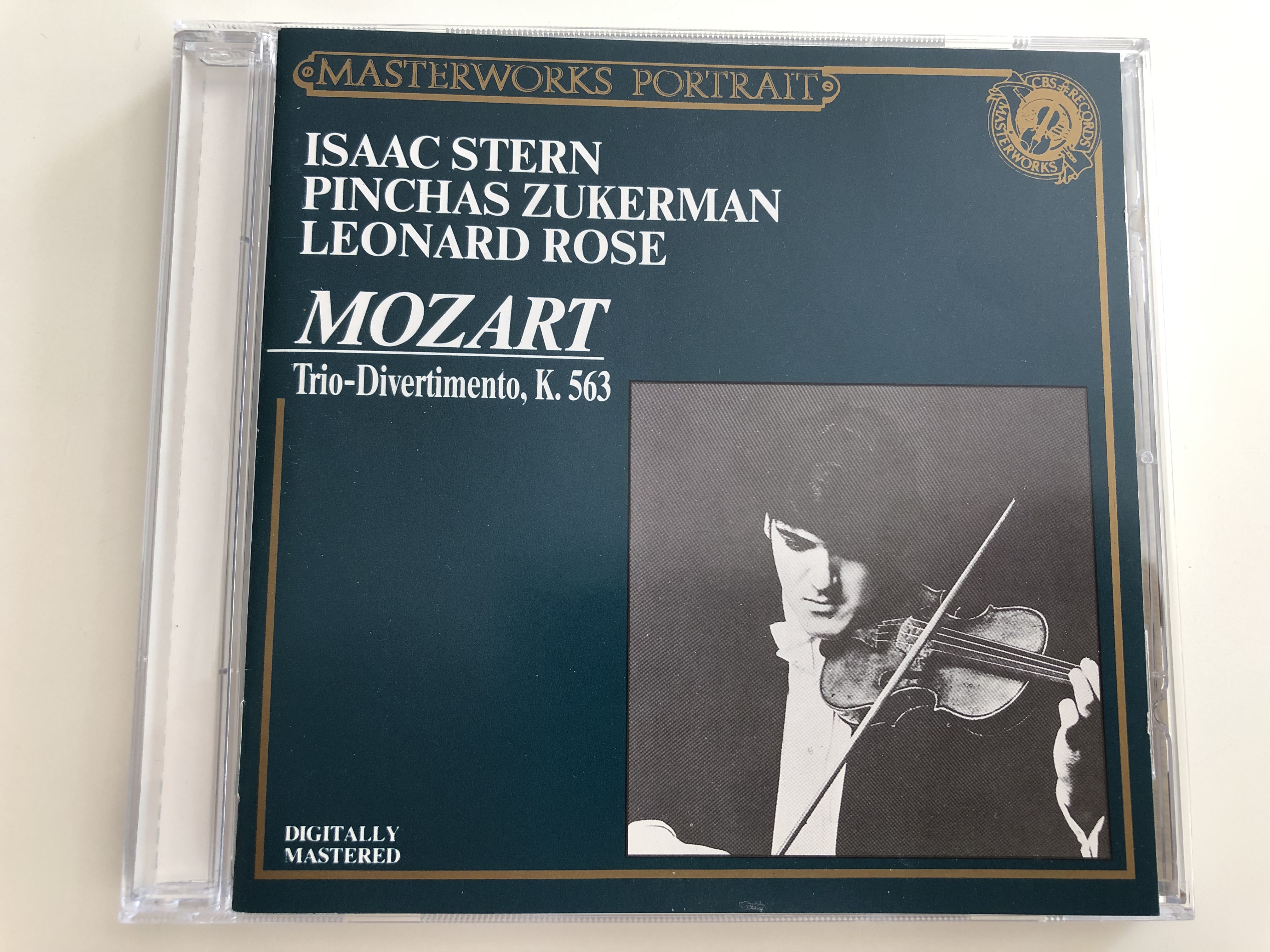 isaac-stern-pinchas-zukerman-leonard-rose-mozart-trio-divertimento-k.563-masterworks-portrait-audio-cd-1989-cbs-mpk-45691-1-.jpg
