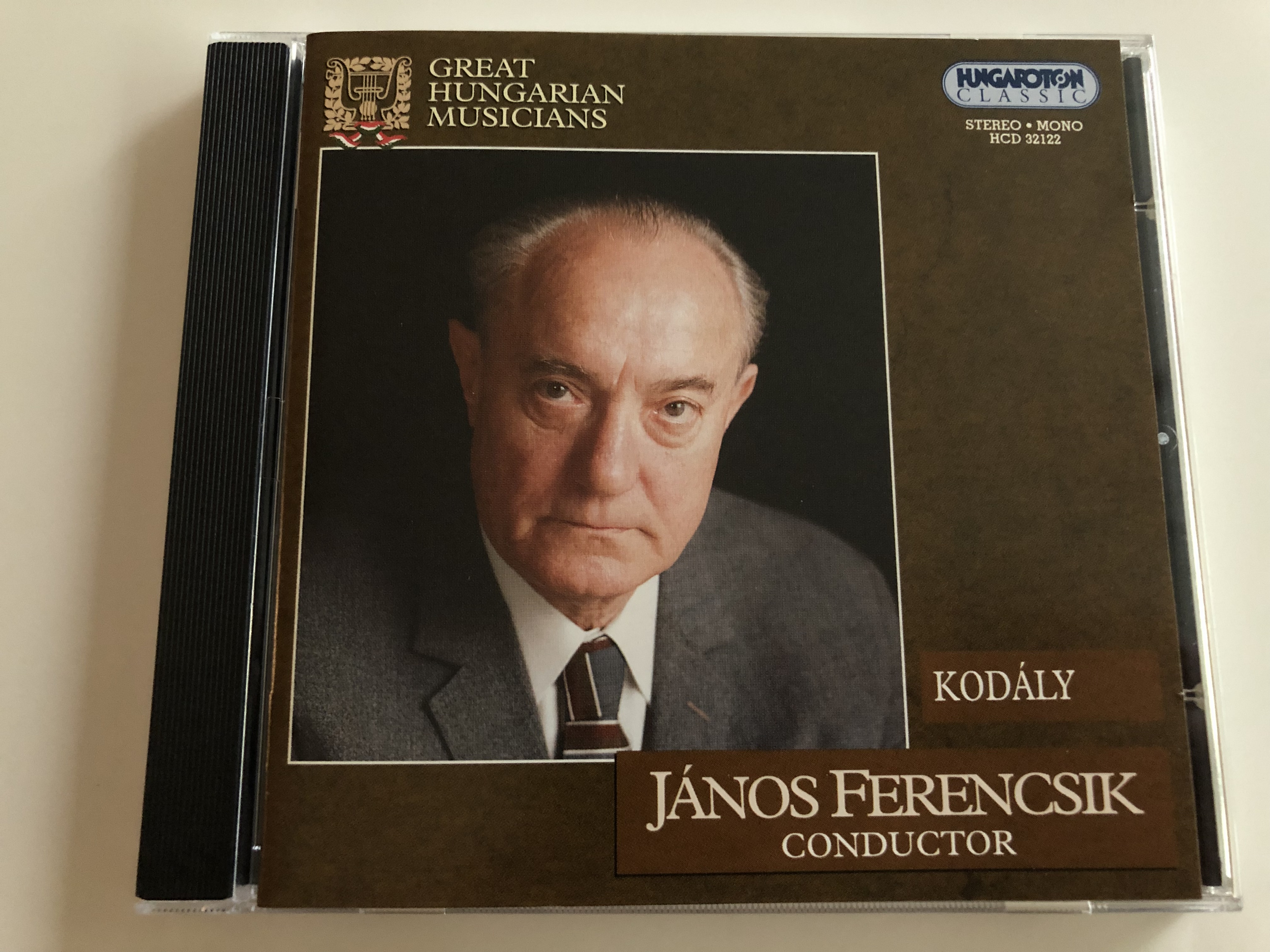 j-nos-ferencsik-conductor-great-hungarian-musicians-kod-ly-budapest-philharmonic-orchestra-historical-recordings-hungaroton-classic-audio-cd-2002-hcd-32122-1-.jpg