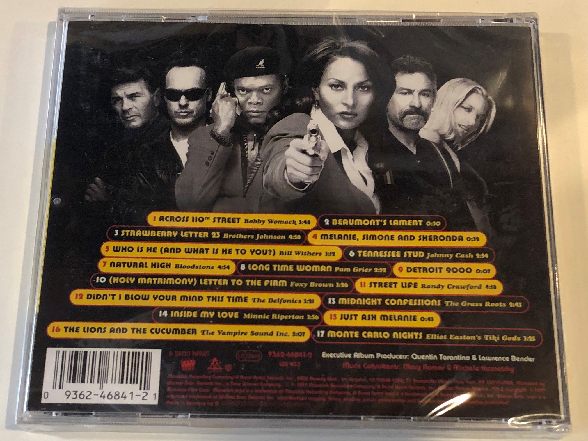 jackie-brown-a-quentin-tarantino-film-music-from-the-miramax-motion-picture-a-band-apart-audio-cd-1997-9362-46841-2-2-.jpg