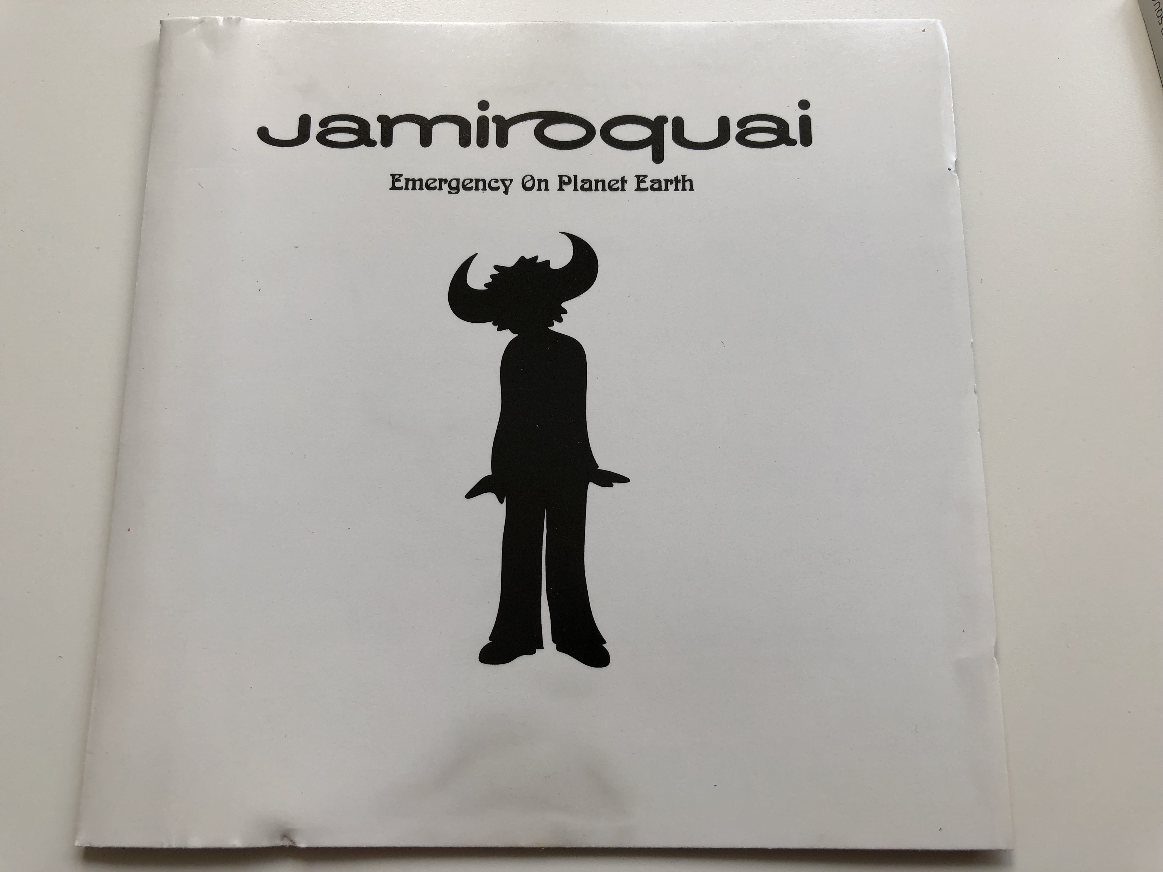 jamiroquai-emergency-on-planet-earth-sony-music-entertainment-audio-cd-1993-474069-2-1-.jpg