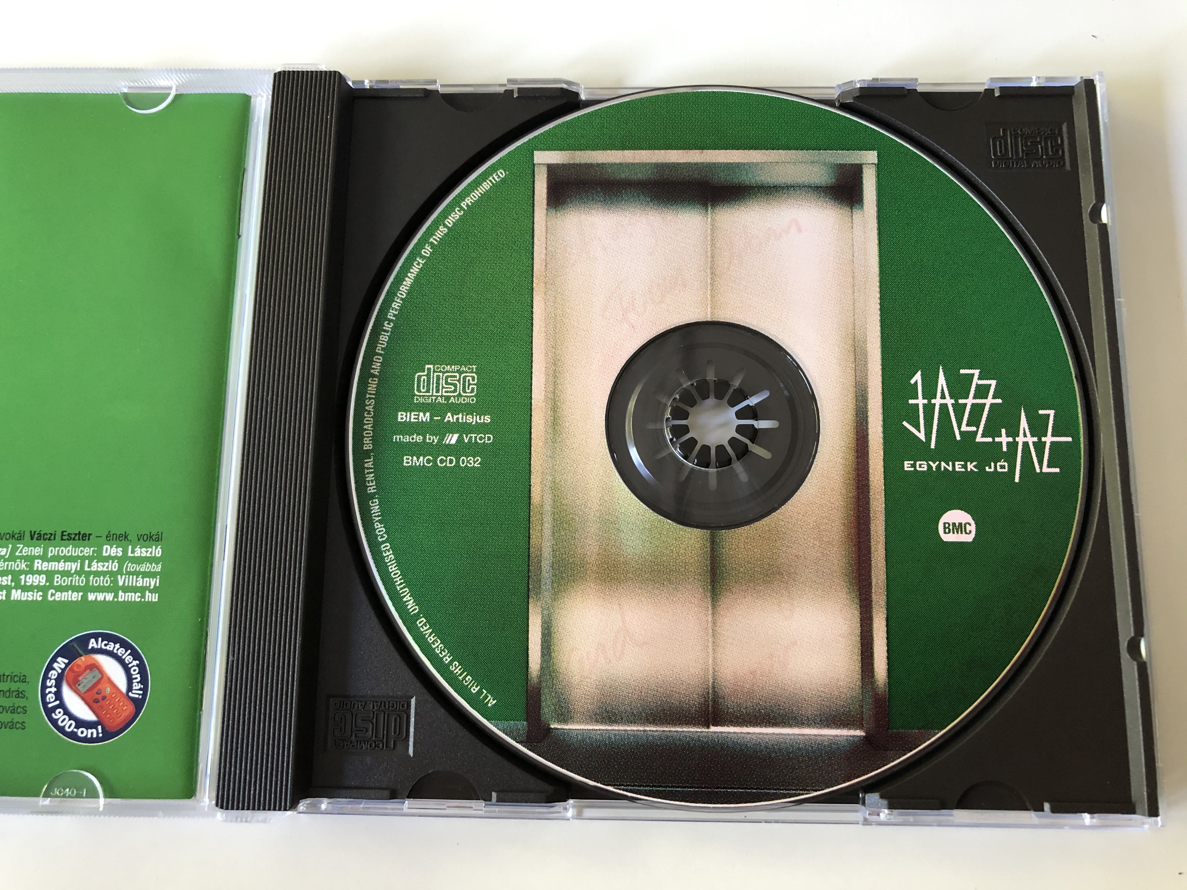 jazz-az-egynek-j-budapest-music-center-records-audio-cd-1999-bmc-cd-032-10-.jpg