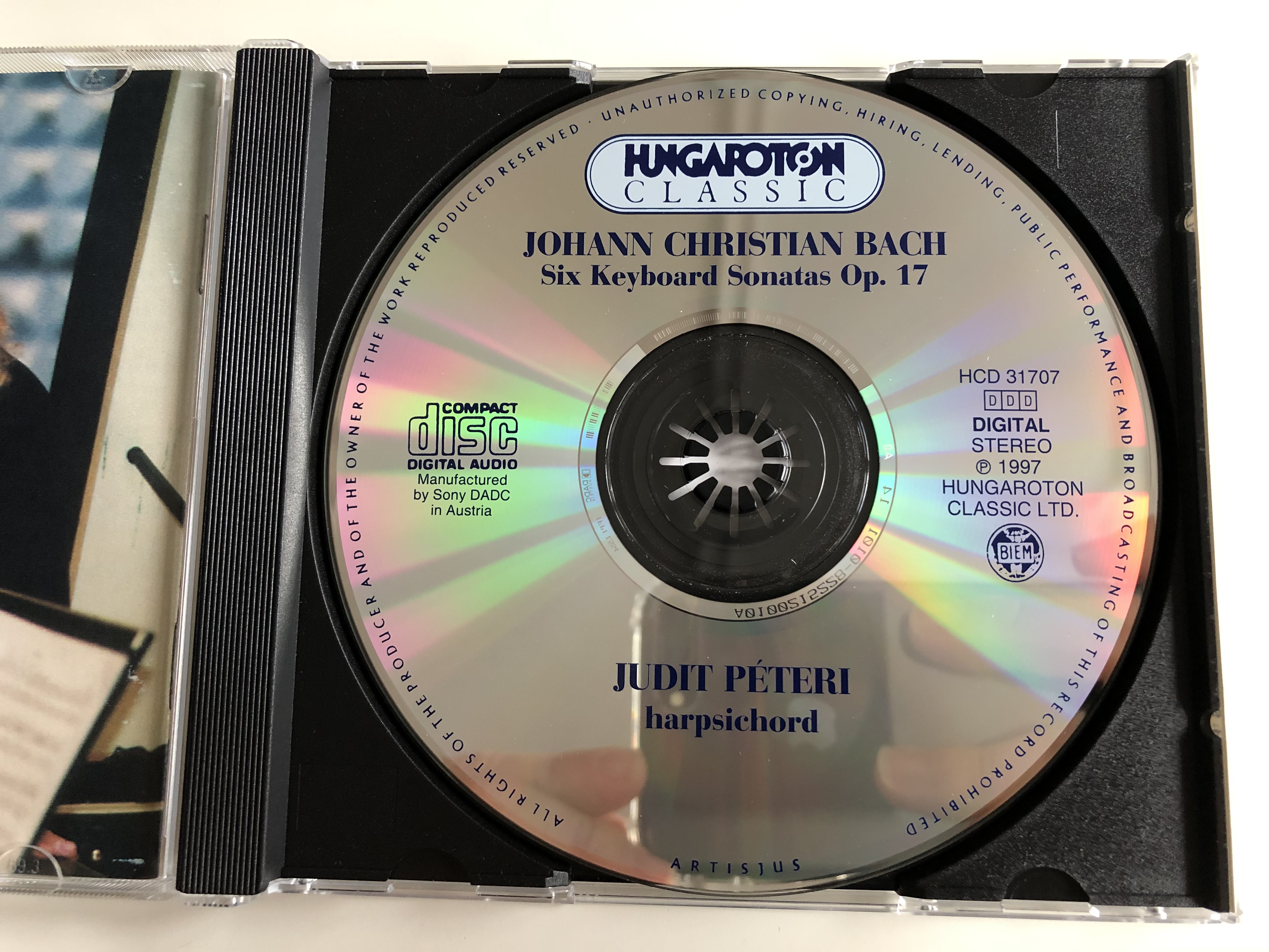 johann-christian-bach-six-keyboard-sonatas-op.17-judit-p-teri-harpsichord-hungaroton-classic-audio-cd-1997-stereo-hcd-31707-7-.jpg
