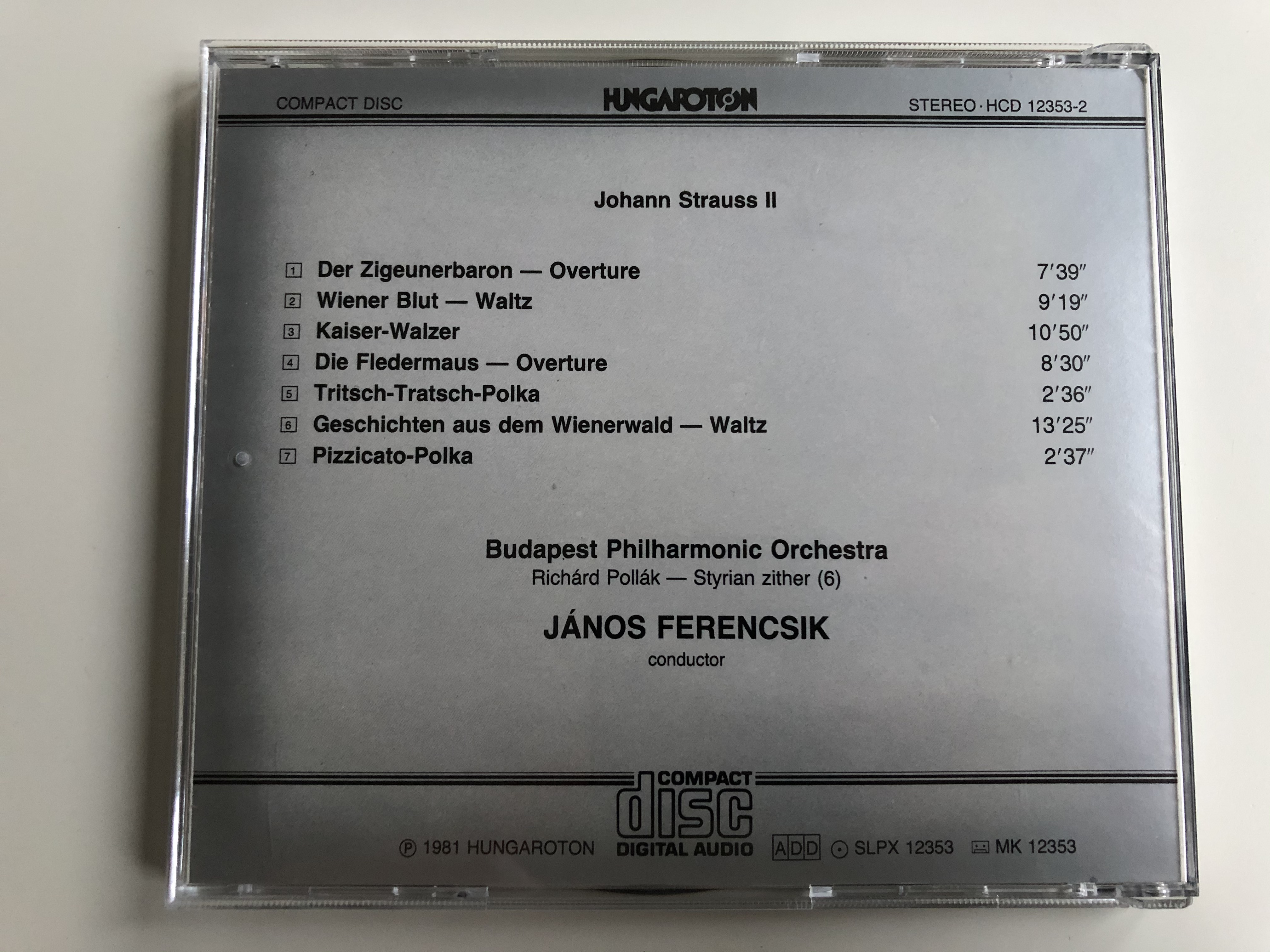 johann-strauss-overtures-waltzes-polkas-j-nos-ferencsik-budapest-philharmonic-orchestra-hungaroton-audio-cd-1981-stereo-hcd-12353-2-7-.jpg