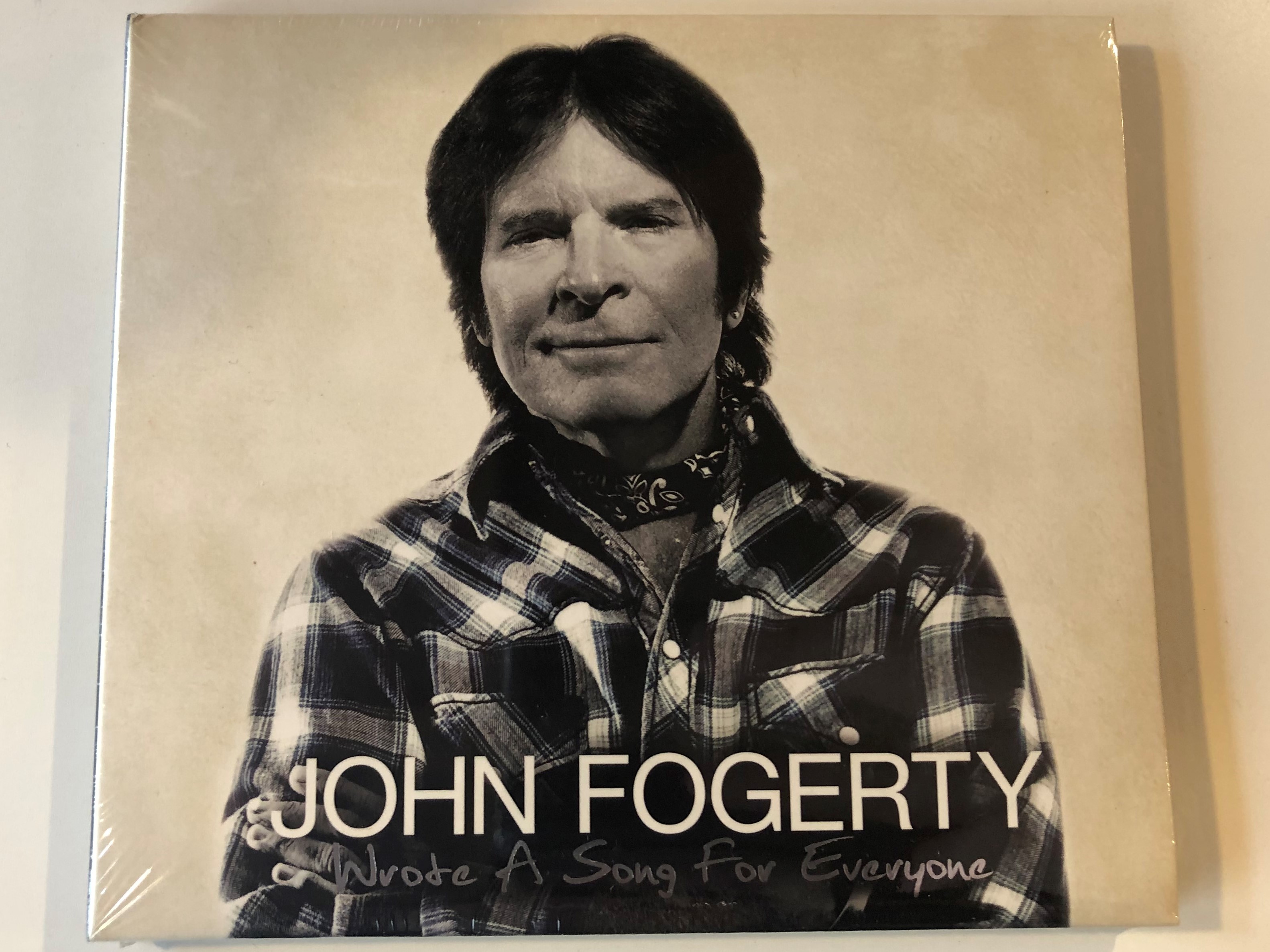 john-fogerty-wrote-a-song-for-everyone-vanguard-audio-cd-2013-88765487152-1-.jpg