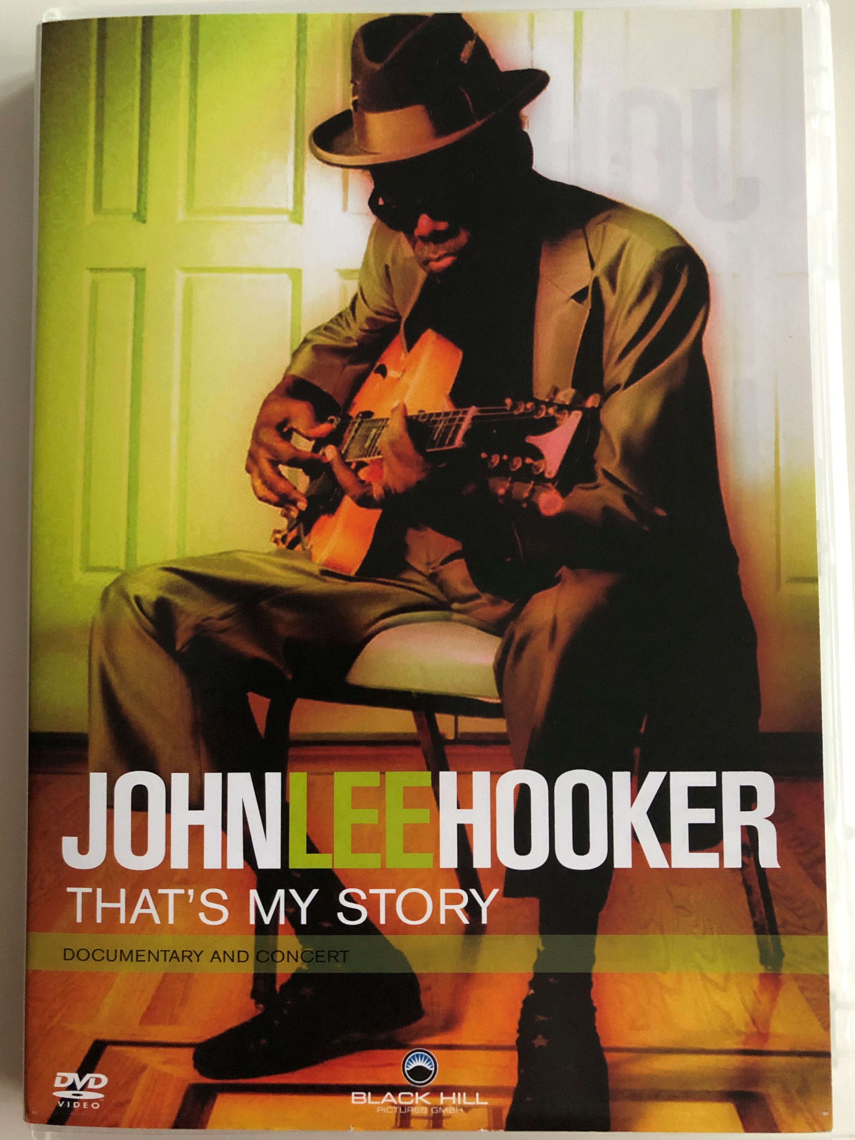 john-lee-hooker-that-s-my-story-dvd-2005-documentary-and-concert-he-doesn-t-just-play-the-blues-he-is-the-blues-black-hill-pictures-gmbh-1-.jpg
