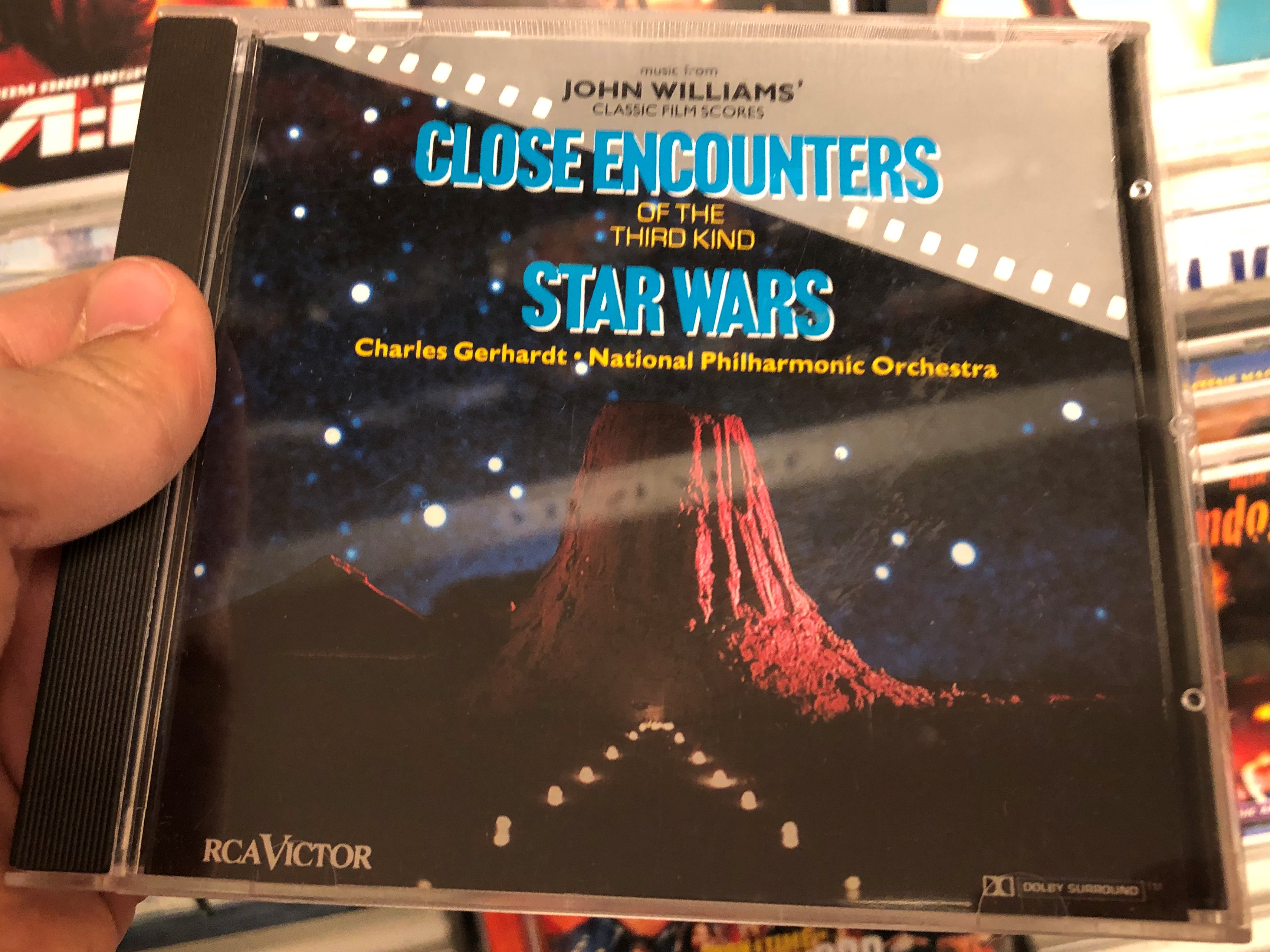 john-williams-close-encounters-of-the-third-kind-and-star-wars-charles-gerhardt-national-philharmonic-orchestra-rca-victor-audio-cd-gd82698-1-.jpg