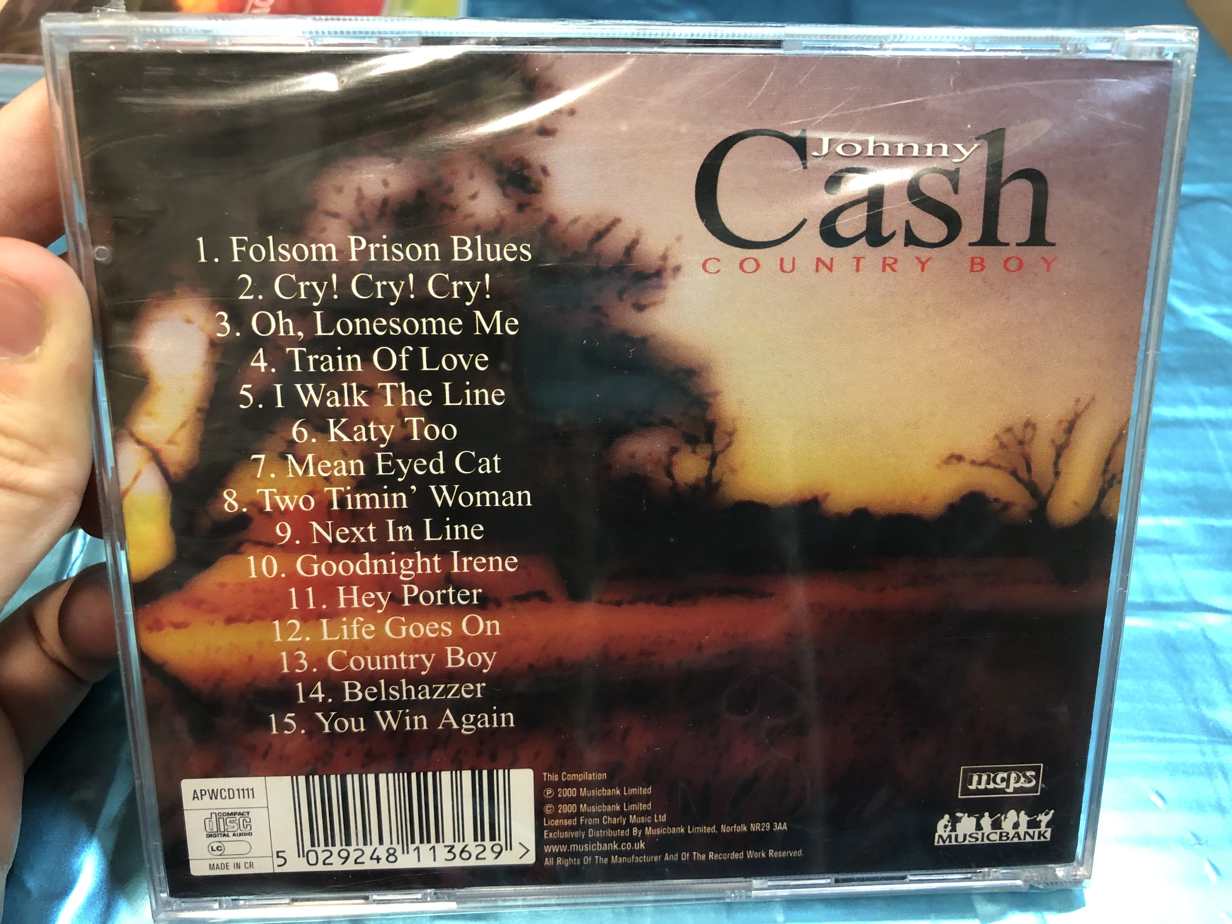 johnny-cash-country-boy-oh-lonesome-me-cry-cry-cry-country-boy-train-of-love-many-more-musicbank-limited-audio-cd-2000-apwcd1111-3-.jpg