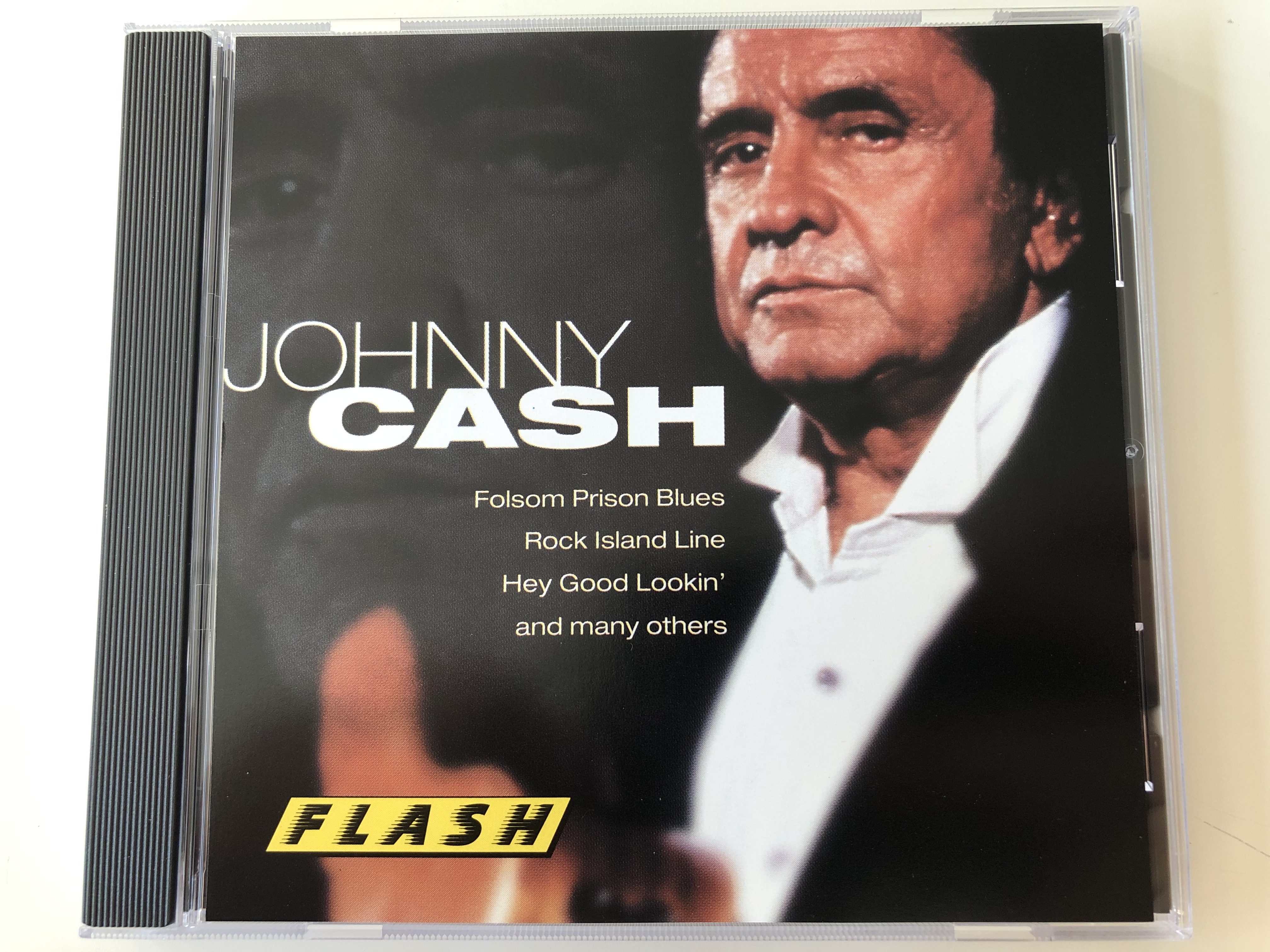 johnny-cash-folsom-prison-blues-rock-island-line-hey-good-lookin-and-many-more-flash-audio-cd-stereo-cdf-8835-2-1-.jpg