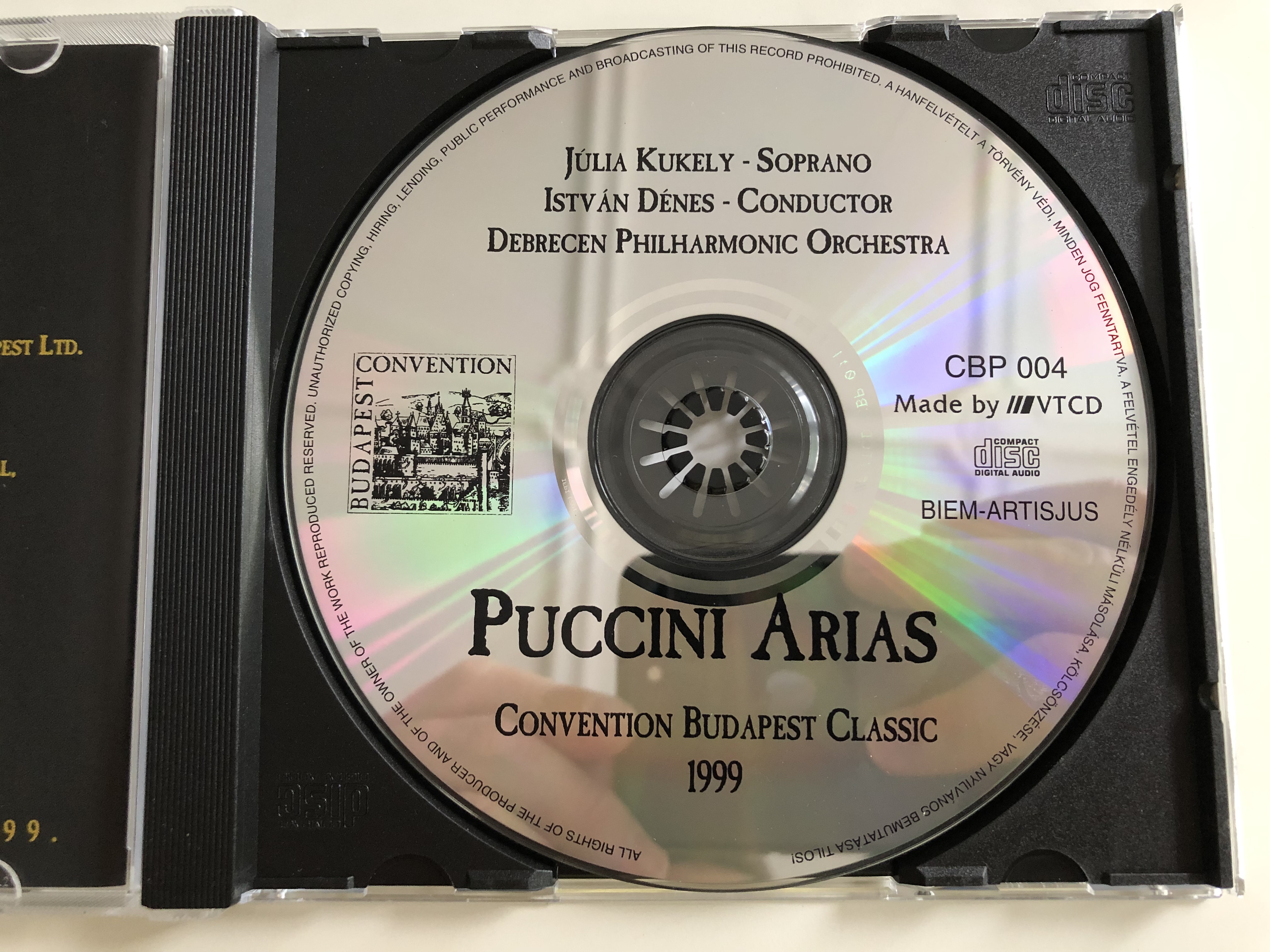 julia-kukely-puccini-arias-debrecen-philharmonic-orchestra-conducted-istvan-denes-convention-budapest-classic-1999-audio-cd-cbp-004-7-.jpg