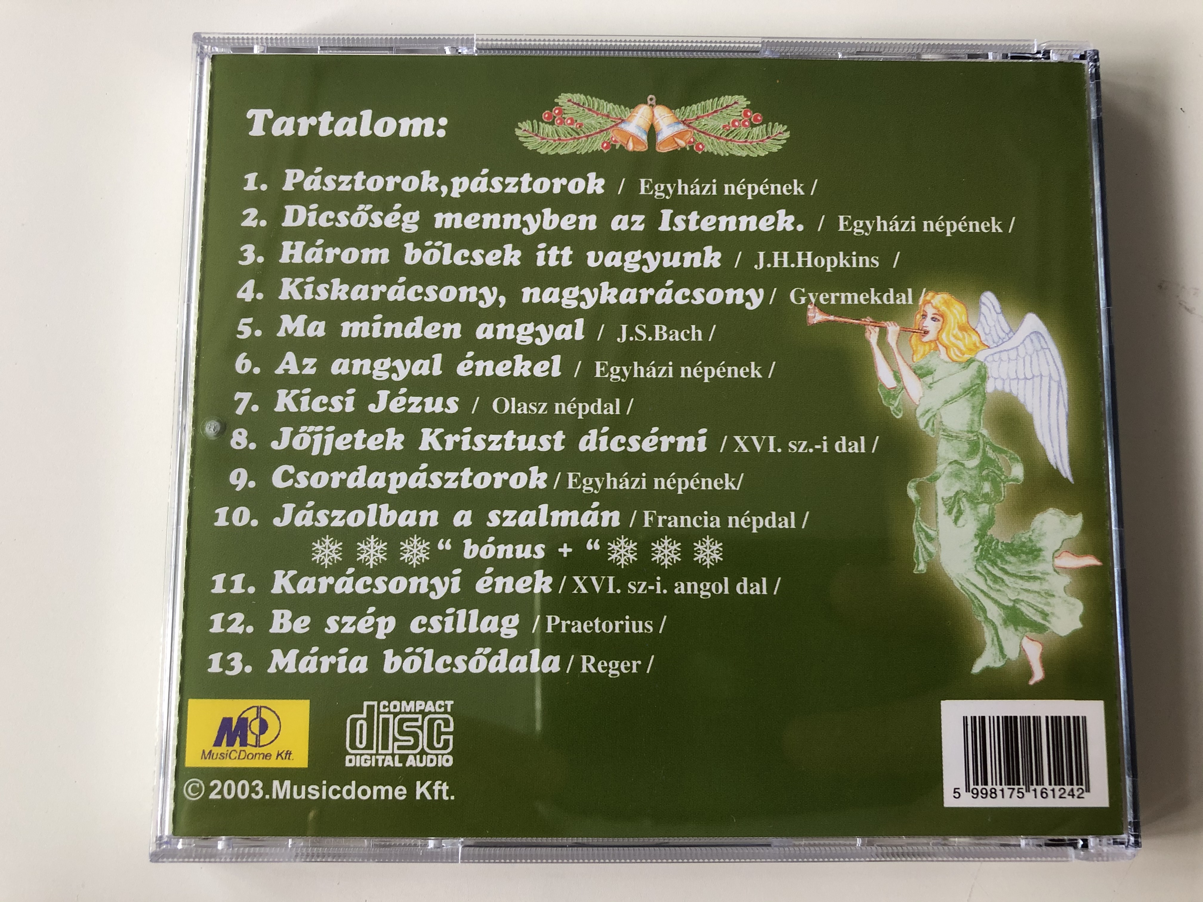 karacsony-dalolo-csengettyuk-a-legismertebb-dalok-musicdome-kft.-audio-cd-2003-0272mcd-4-.jpg