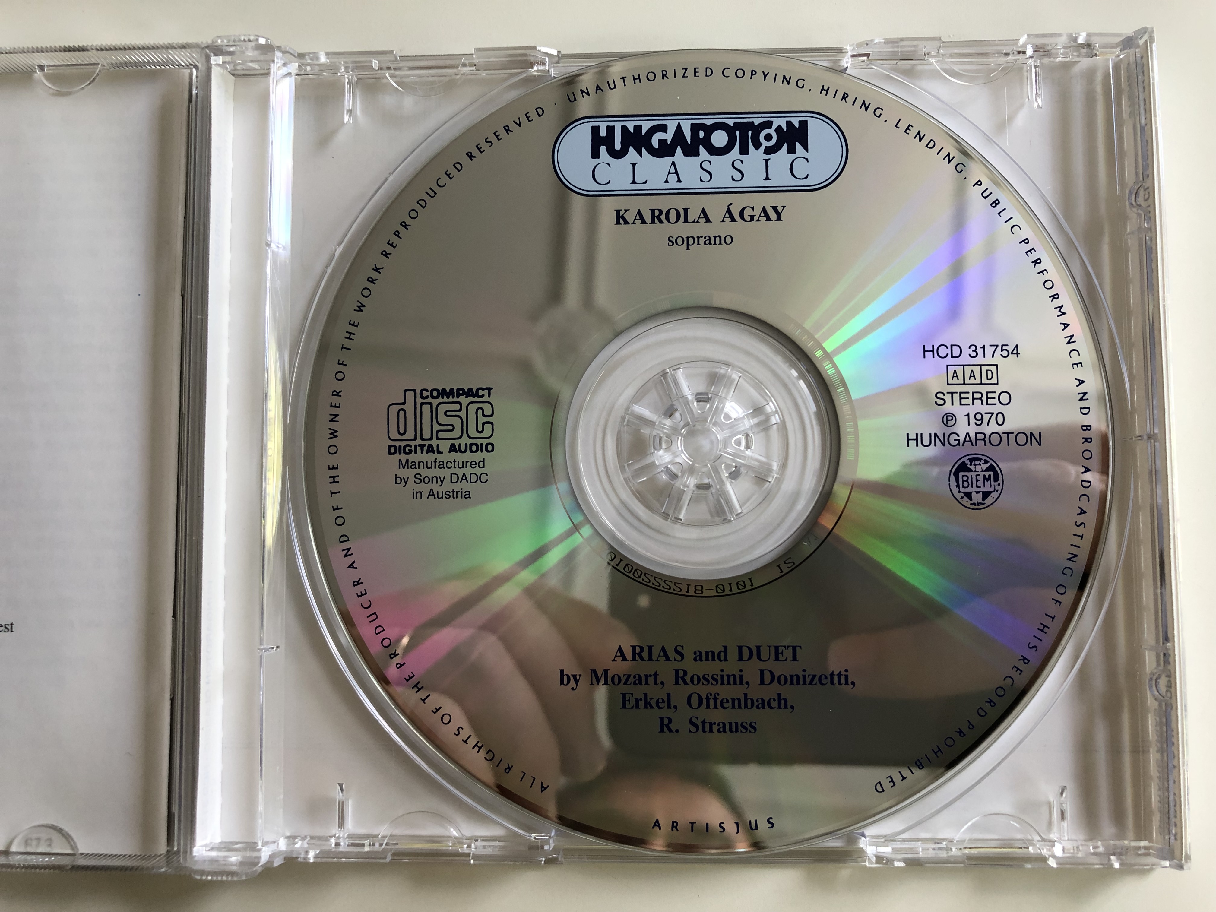 karola-agay-soprano-mozart-rossini-donizetti-offenbach-r.strauss-hungaroton-audio-cd-stereo-1970-hcd-31754-10-.jpg