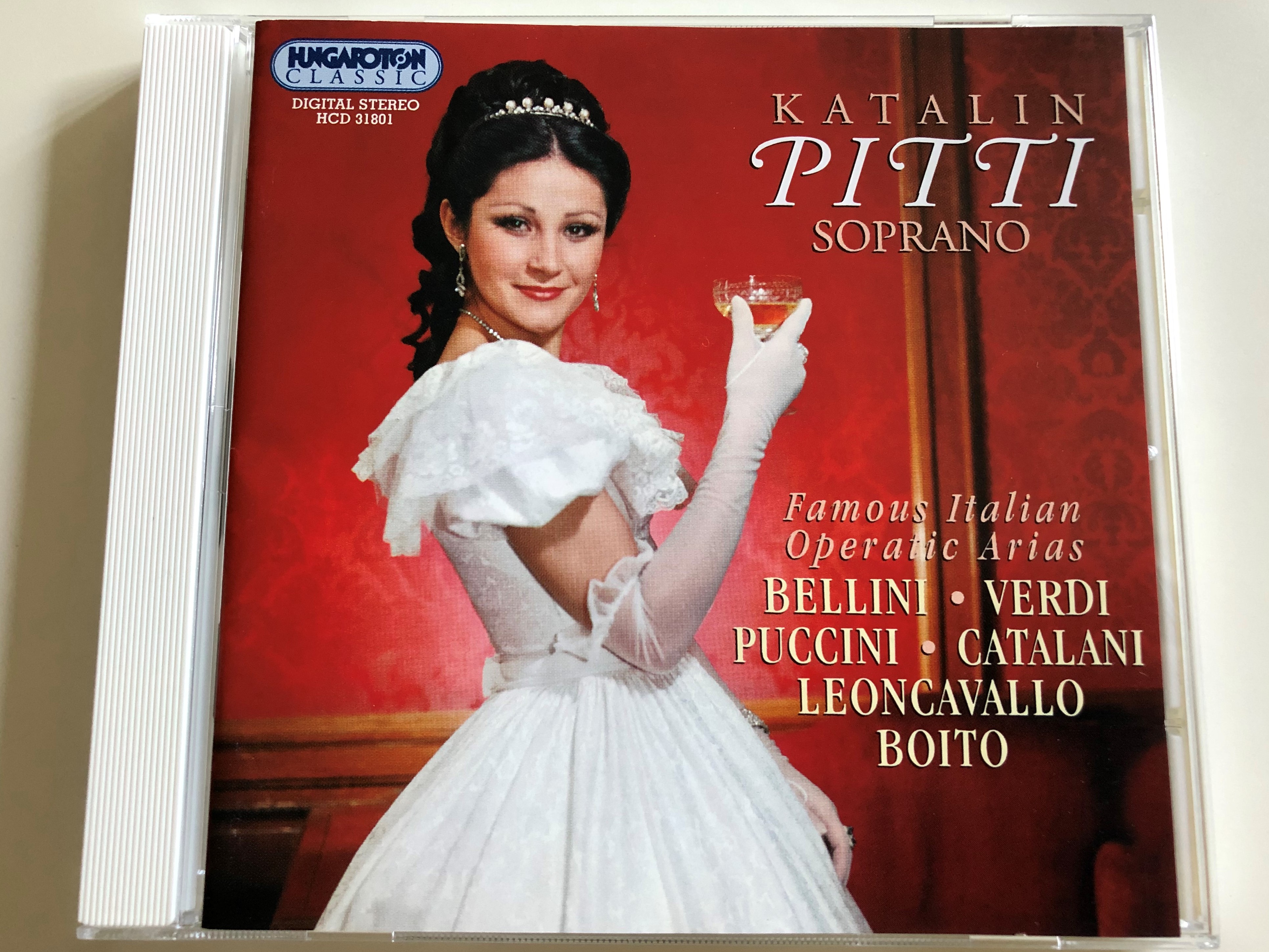katalin-pitti-soprano-famous-italian-operatic-arias-bellini-verdi-puccini-catalani-leoncavallo-boito-audio-cd-1998-hungaroton-classic-hcd-31801-1-.jpg