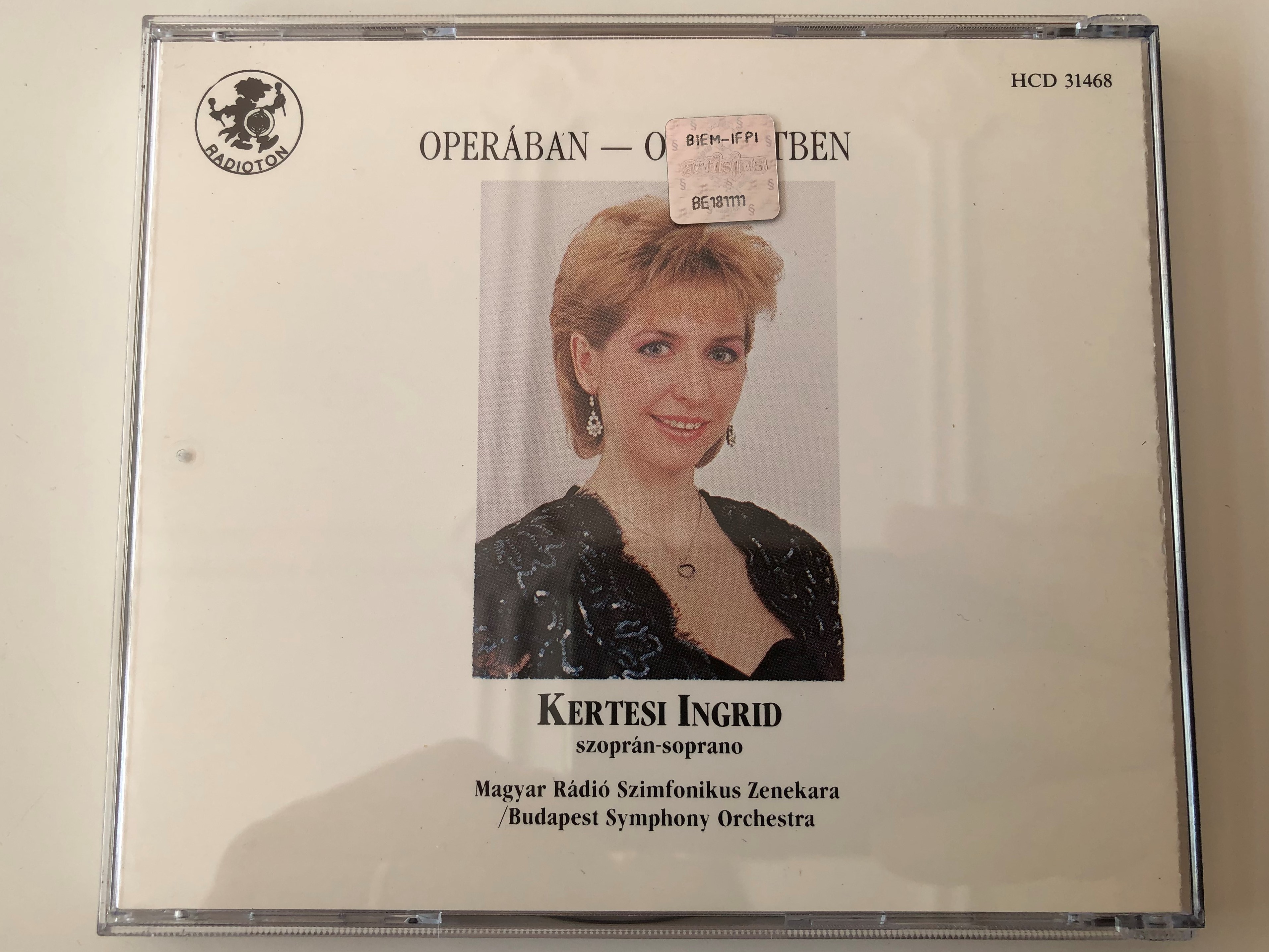 kertesi-ingrid-oper-ban-operettben-magyar-r-di-szimf-nikus-zenekara-budapest-symphony-orchestra-radioton-audio-cd-1991-stereo-hcd-31468-5-.jpg