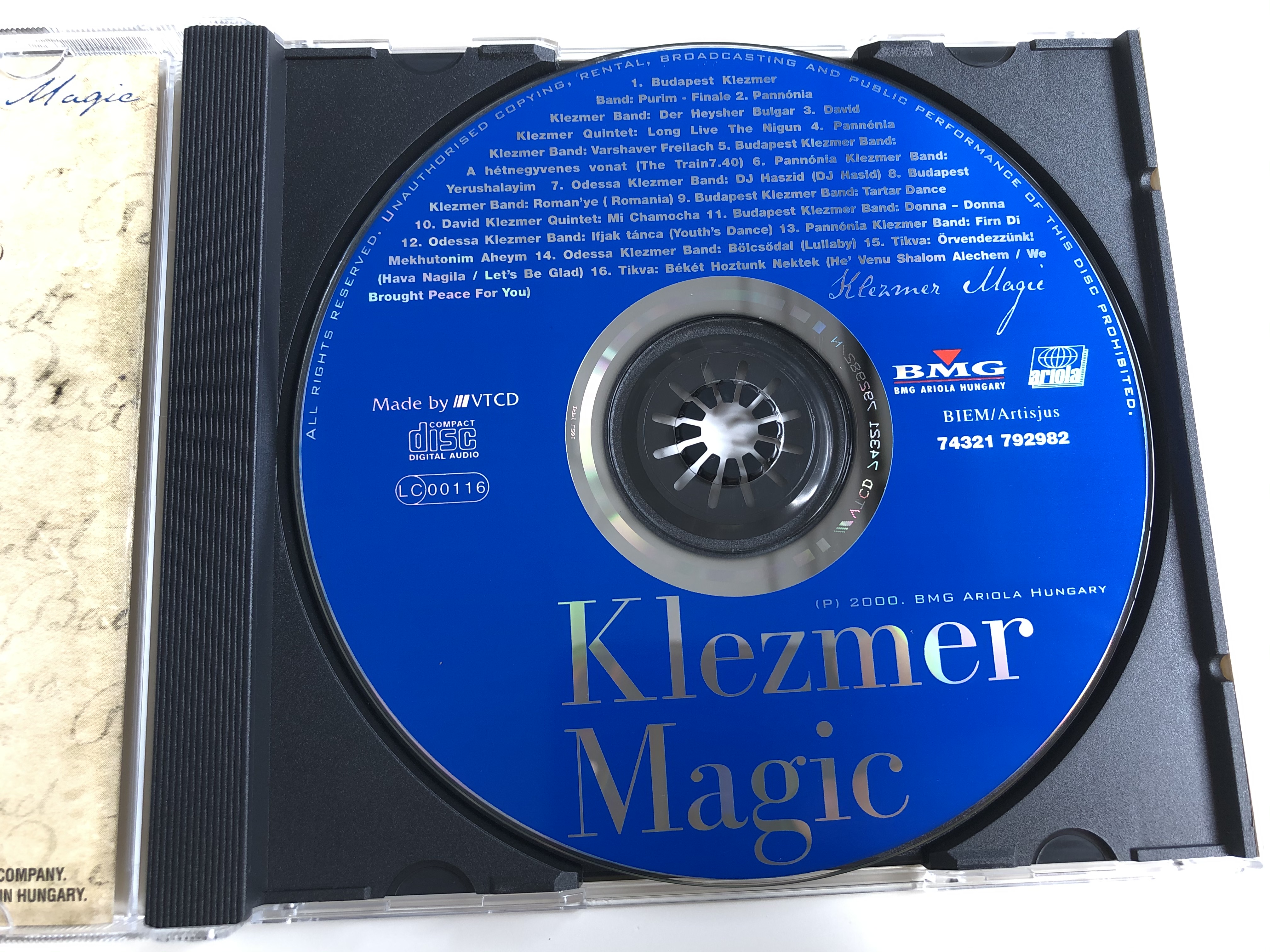 klezmer-magic-a-collection-of-the-best-klezmer-music-from-hungary-budapest-klezmer-band-pannonia-klezmer-band-odessa-klezmer-band-david-klezmer-quintet-bmg-ariola-hungary-audio-cd-2000-4-.jpg