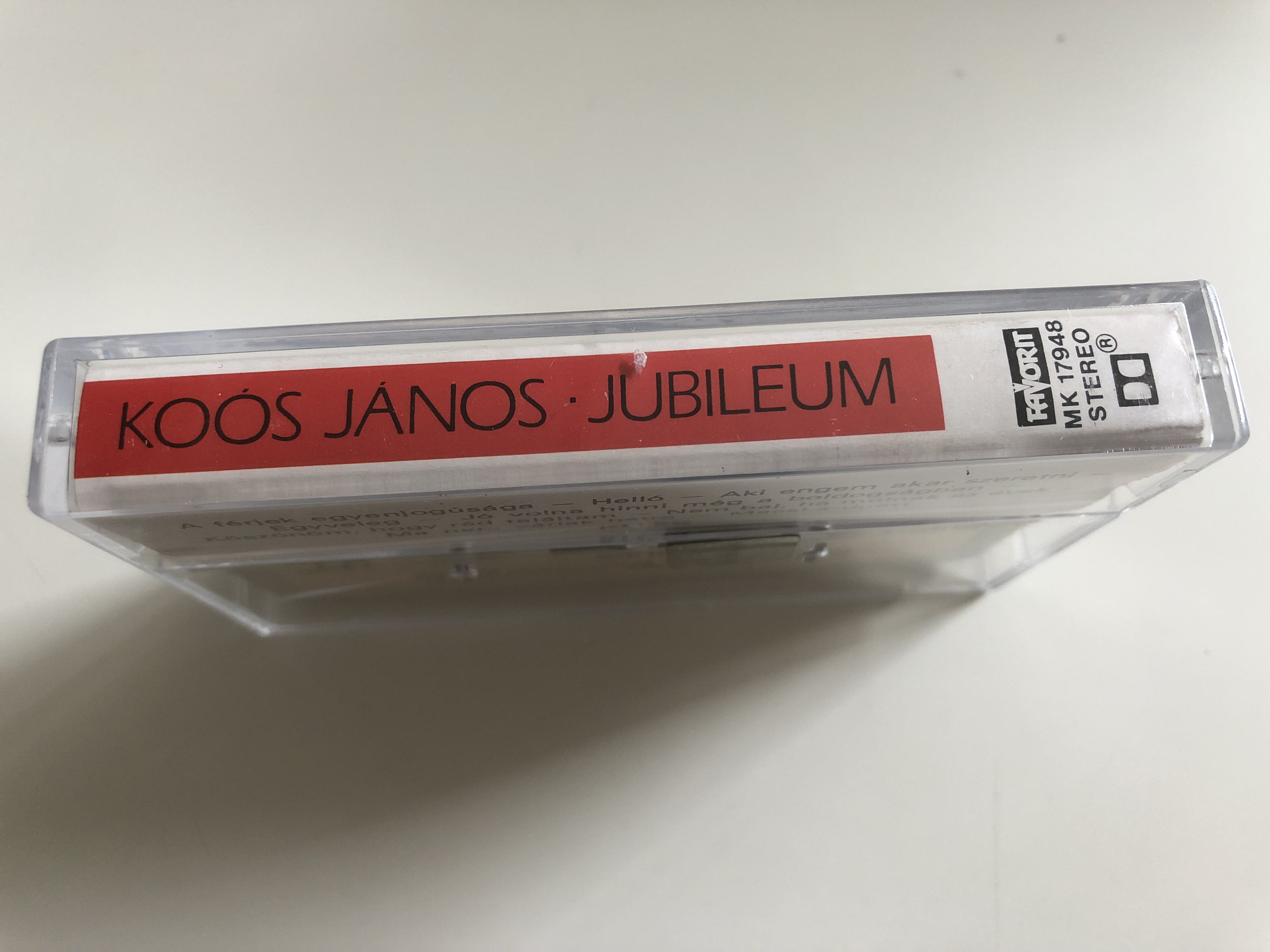 ko-s-j-nos-jubileum-favorit-cassette-stereo-mk-17948-4-.jpg
