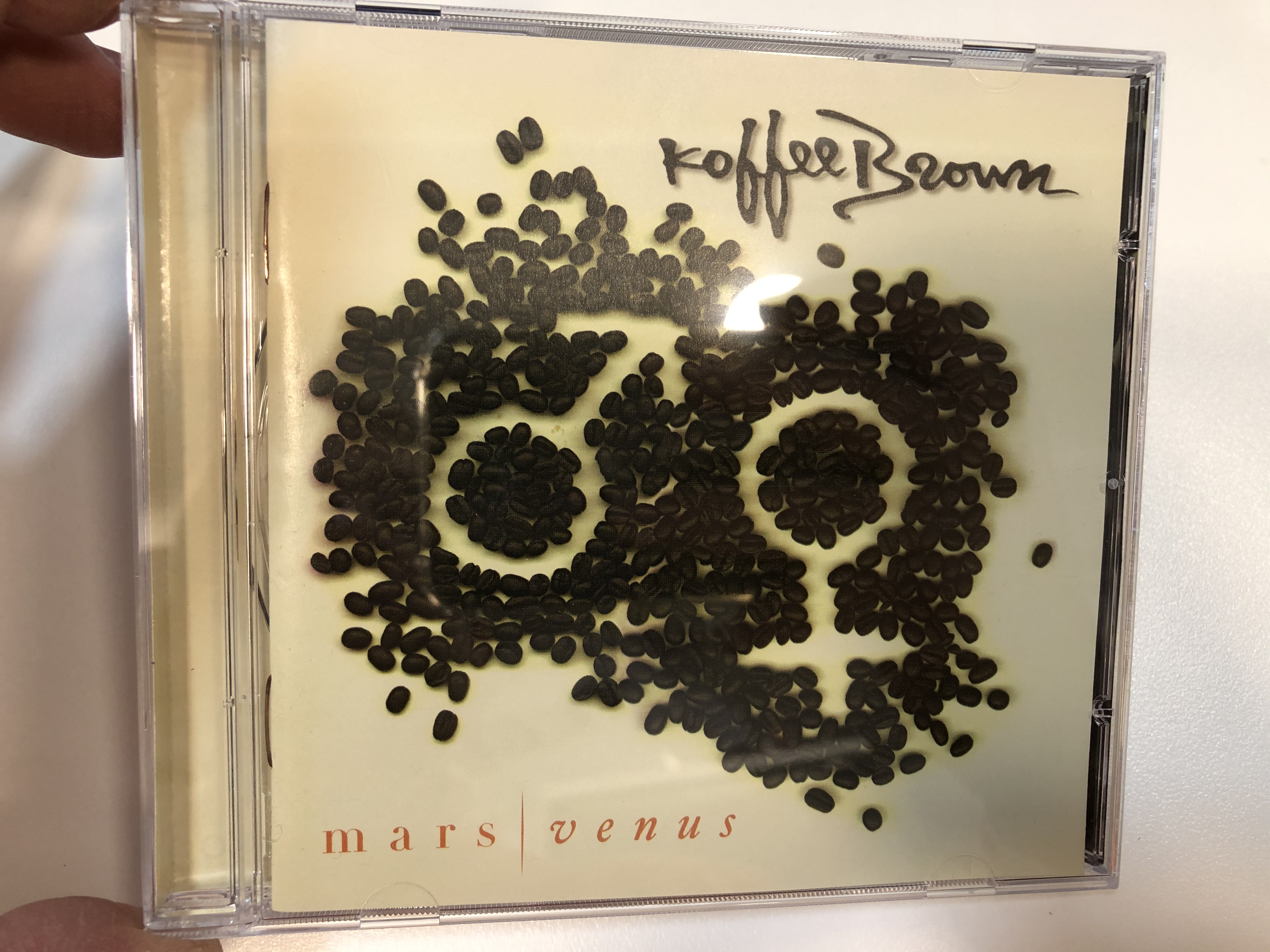 koffee-brown-marsvenus-arista-audio-cd-2001-07822-14705-2-1-.jpg