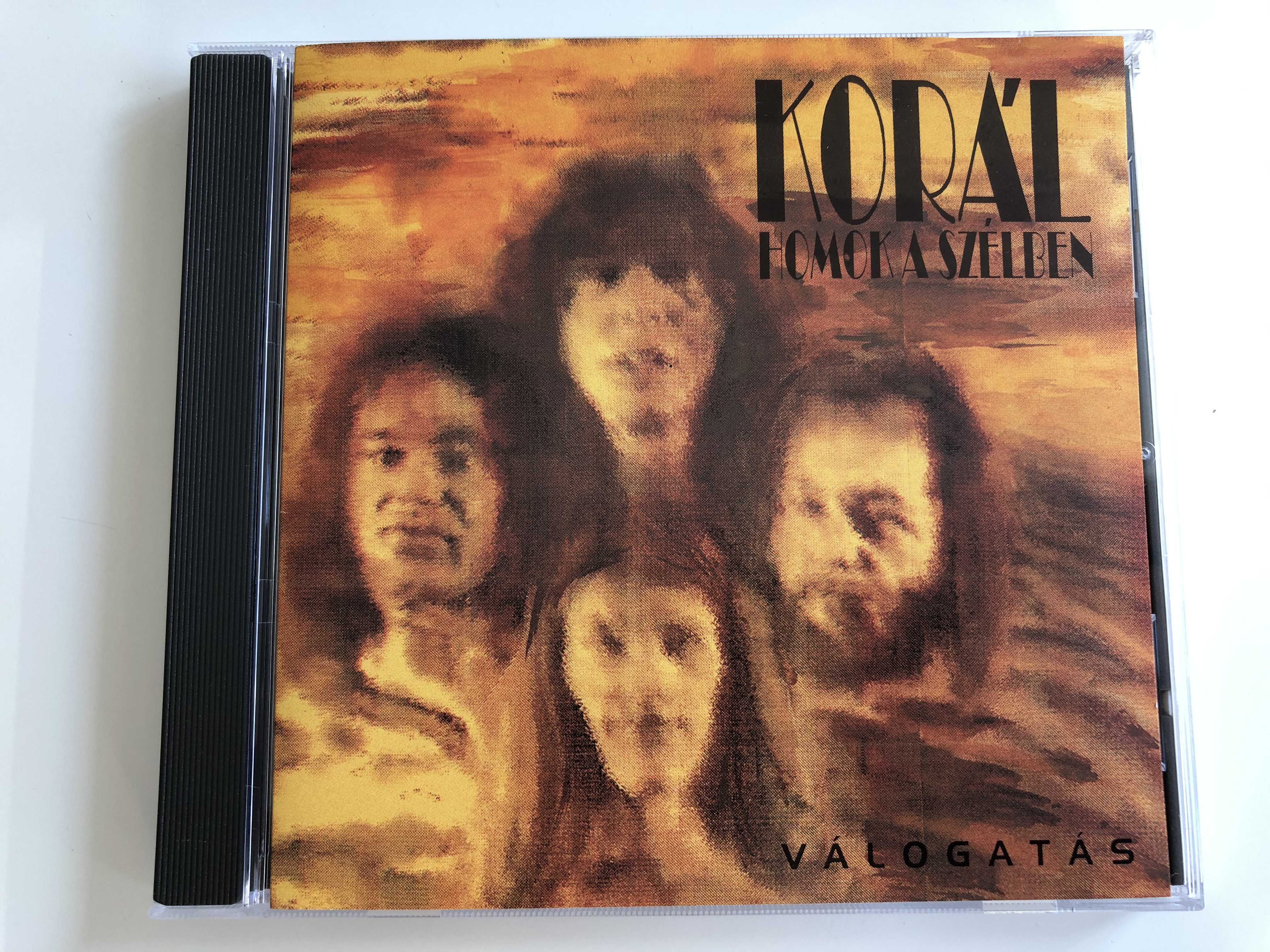 kor-l-homok-a-sz-lben-v-logat-s-gong-audio-cd-1993-hcd-37724-1-.jpg