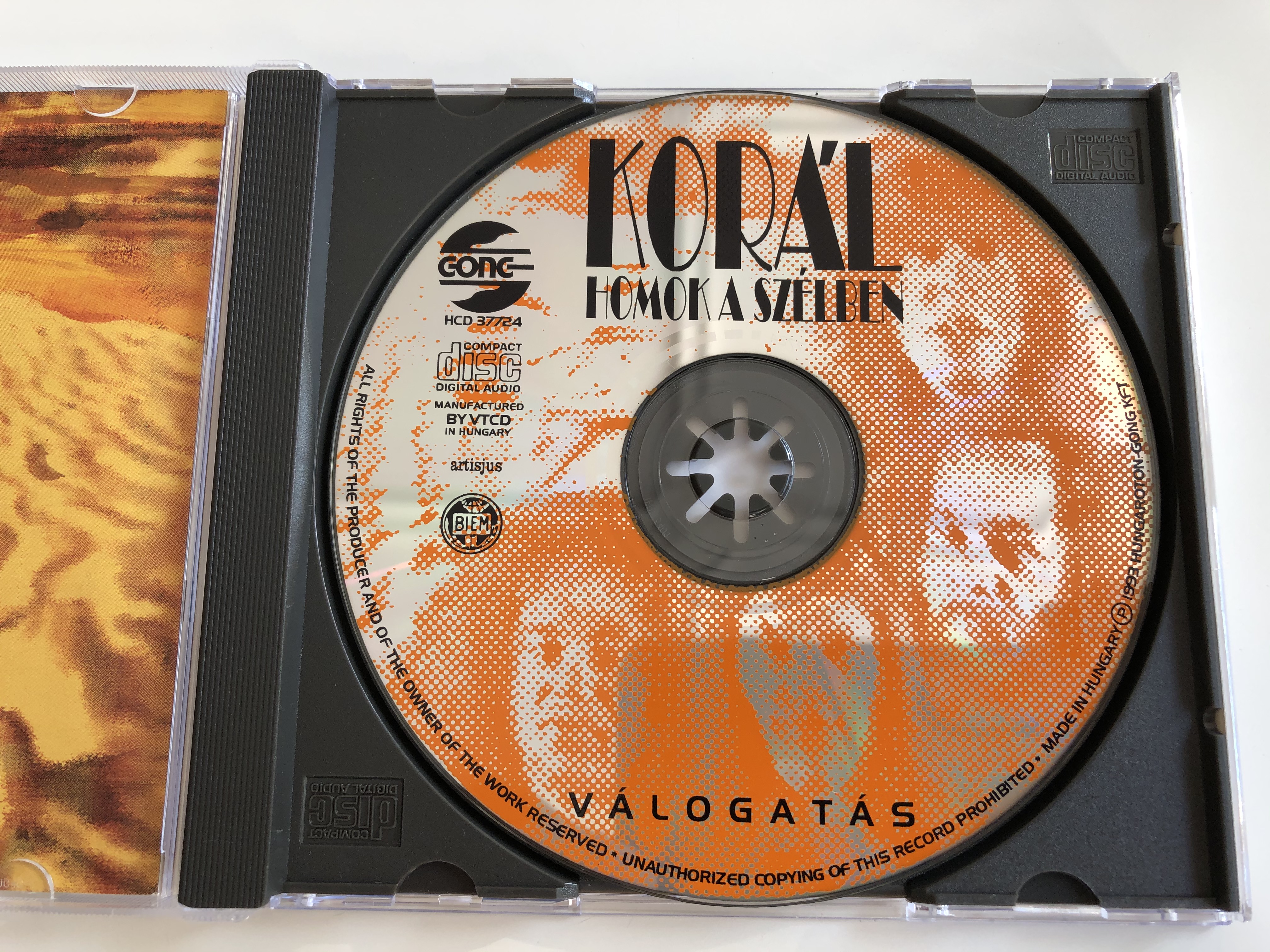 kor-l-homok-a-sz-lben-v-logat-s-gong-audio-cd-1993-hcd-37724-4-.jpg