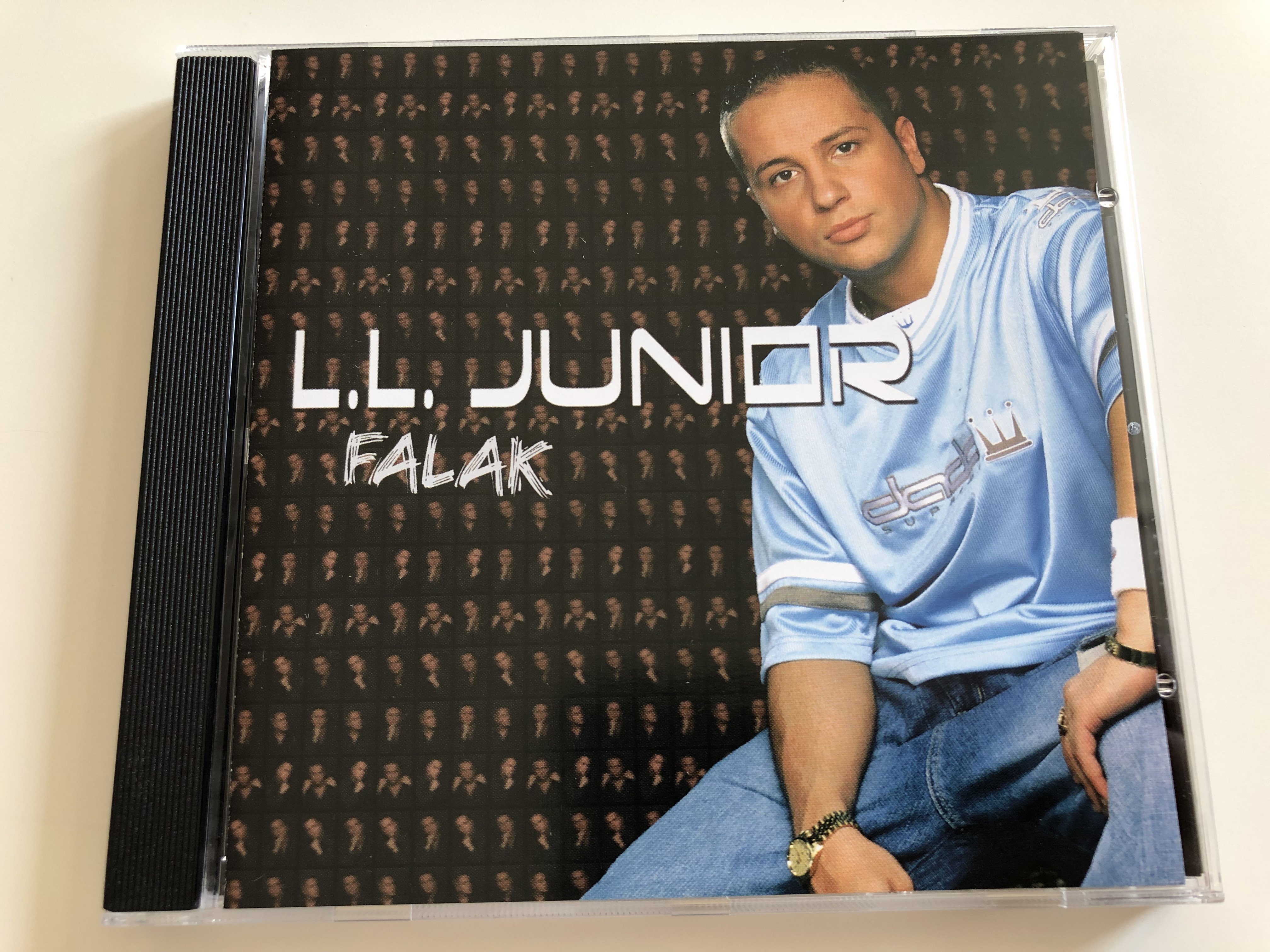 l.l.-junior-falak-magic-world-media-kft.-audio-cd-2005-mwm-ll-001-c-1-.jpg