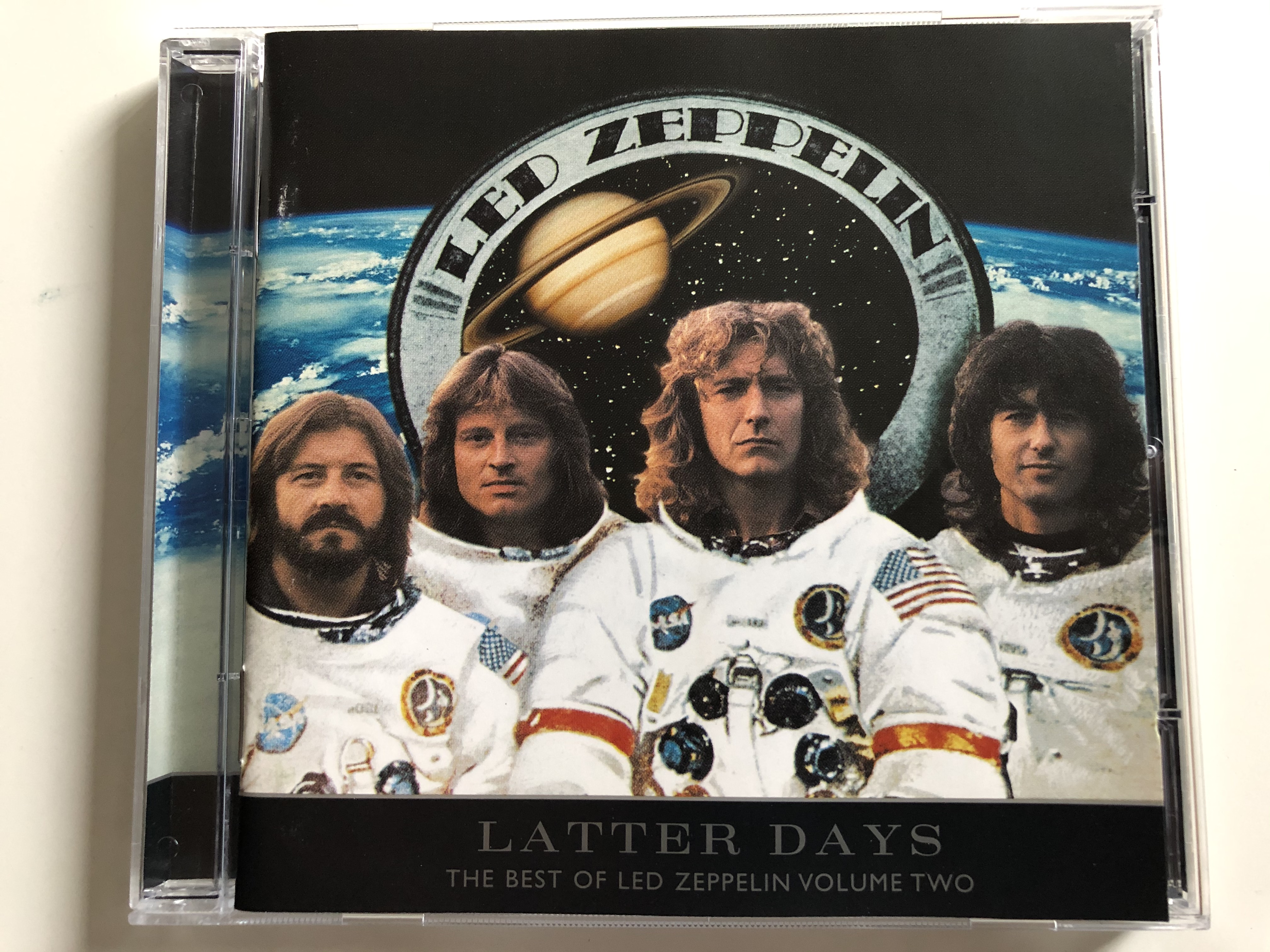 Led Zeppelin ‎– Latter Days: The Best Of Led Zeppelin Volume Two / Atlantic  ‎Audio CD 2000 / 7567-83278-2 - bibleinmylanguage