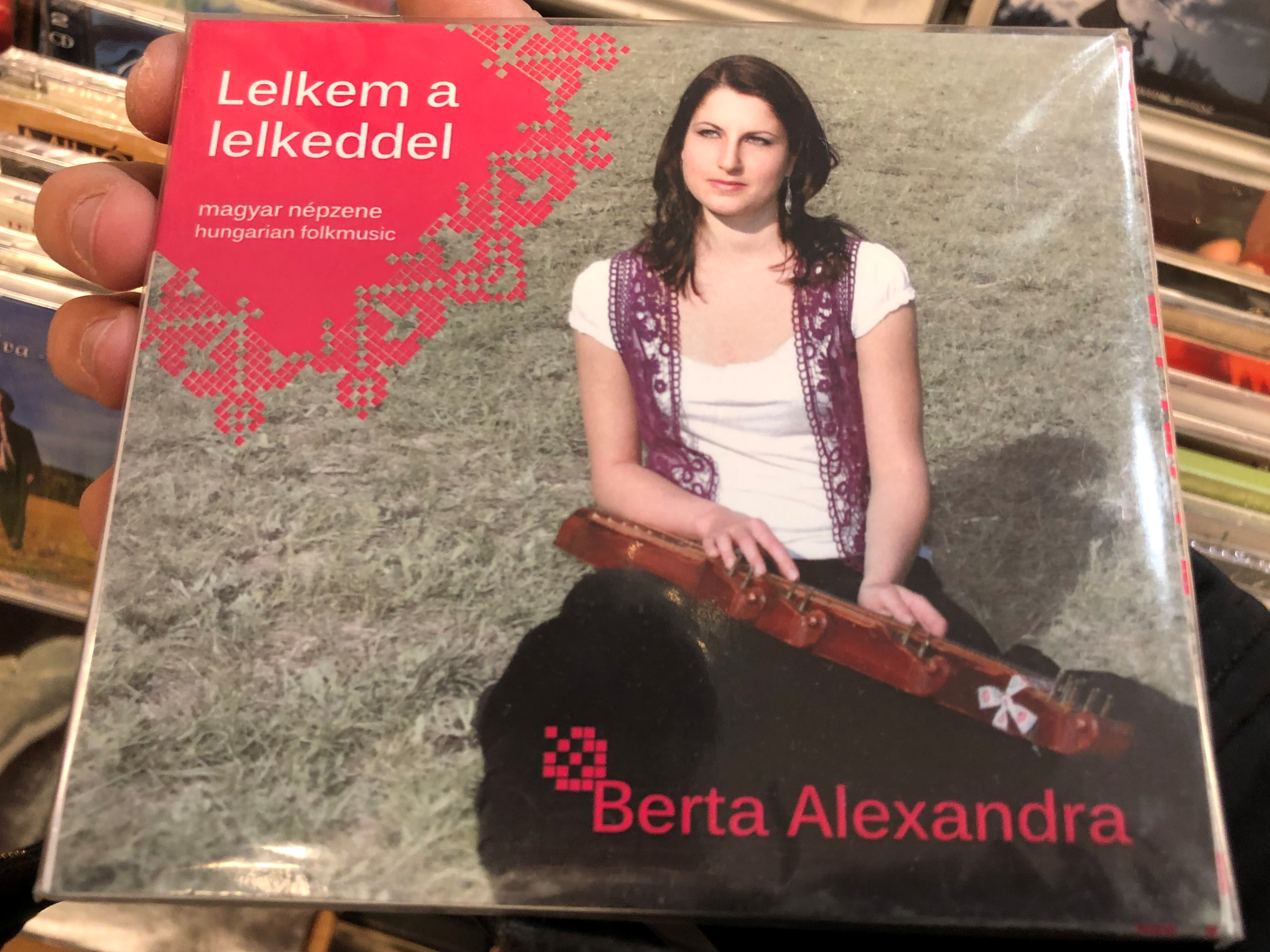 lelkem-a-lelkeddel-magyar-n-pzene-hungarian-folkmusic-berta-alexandra-dialekton-n-pzenei-kiad-audio-cd-2014-bs-cd-17-1-.jpg