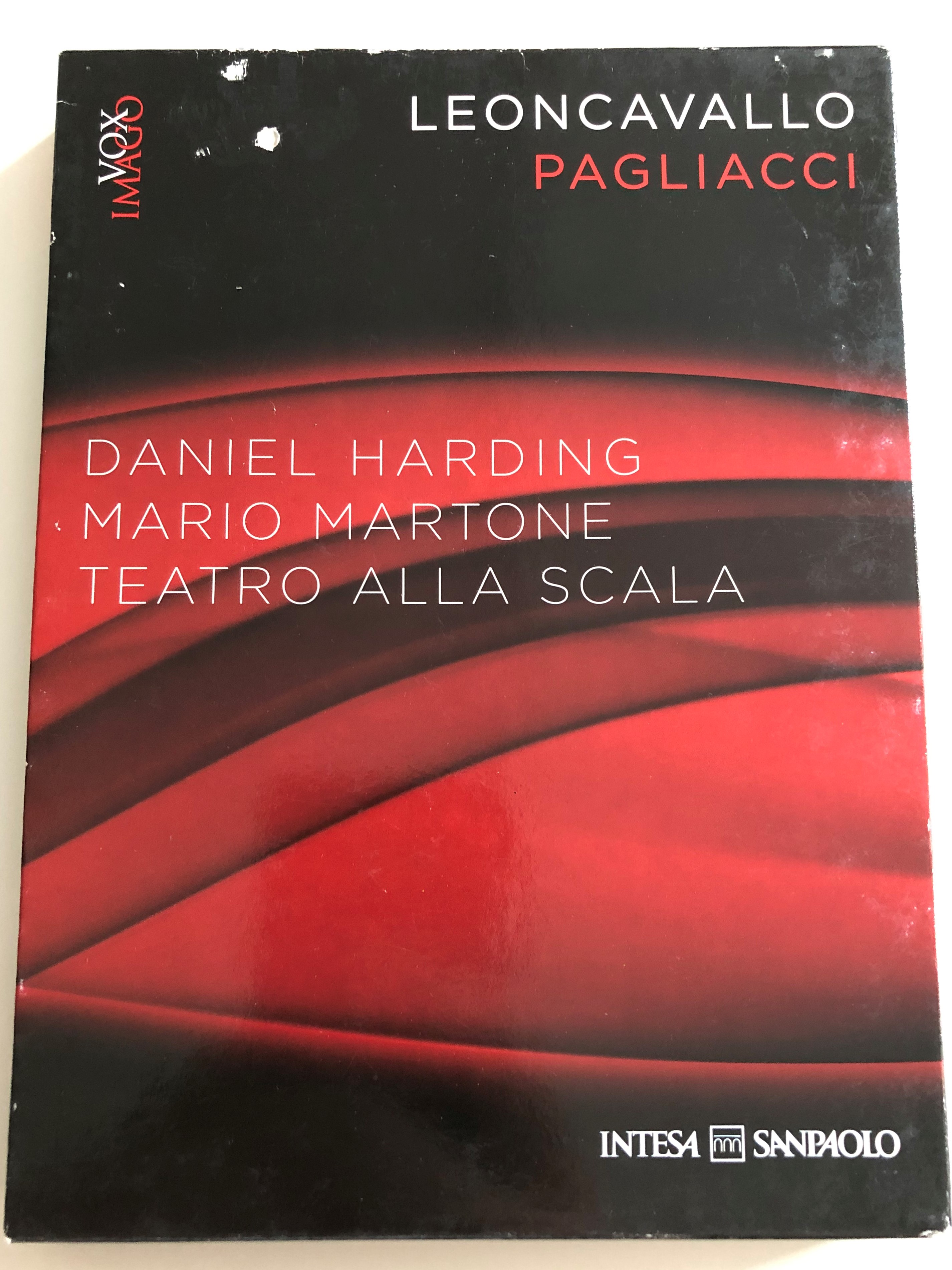 leoncavallo-pagliacci-dvd-cd-2011-directed-by-daniel-harding-mario-martone-teatro-alla-scala-pagliacci-senza-confii-con-philip-gossett-pagliacci-selezione-directed-by-emenuele-garofalo-1-.jpg