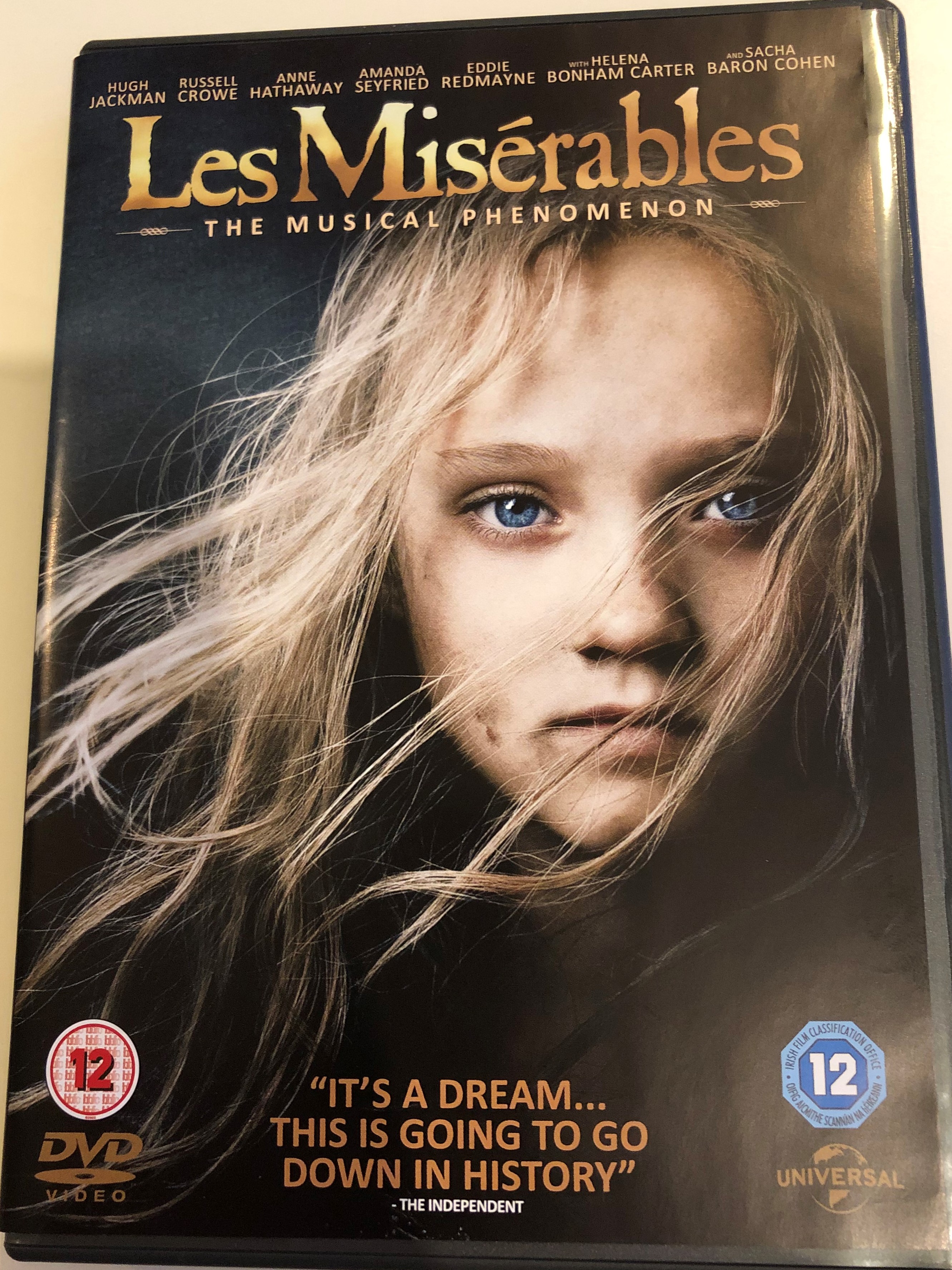 les-mis-rables-dvd-2012-the-musical-phenomenon-directed-by-tom-hooper-1.jpg