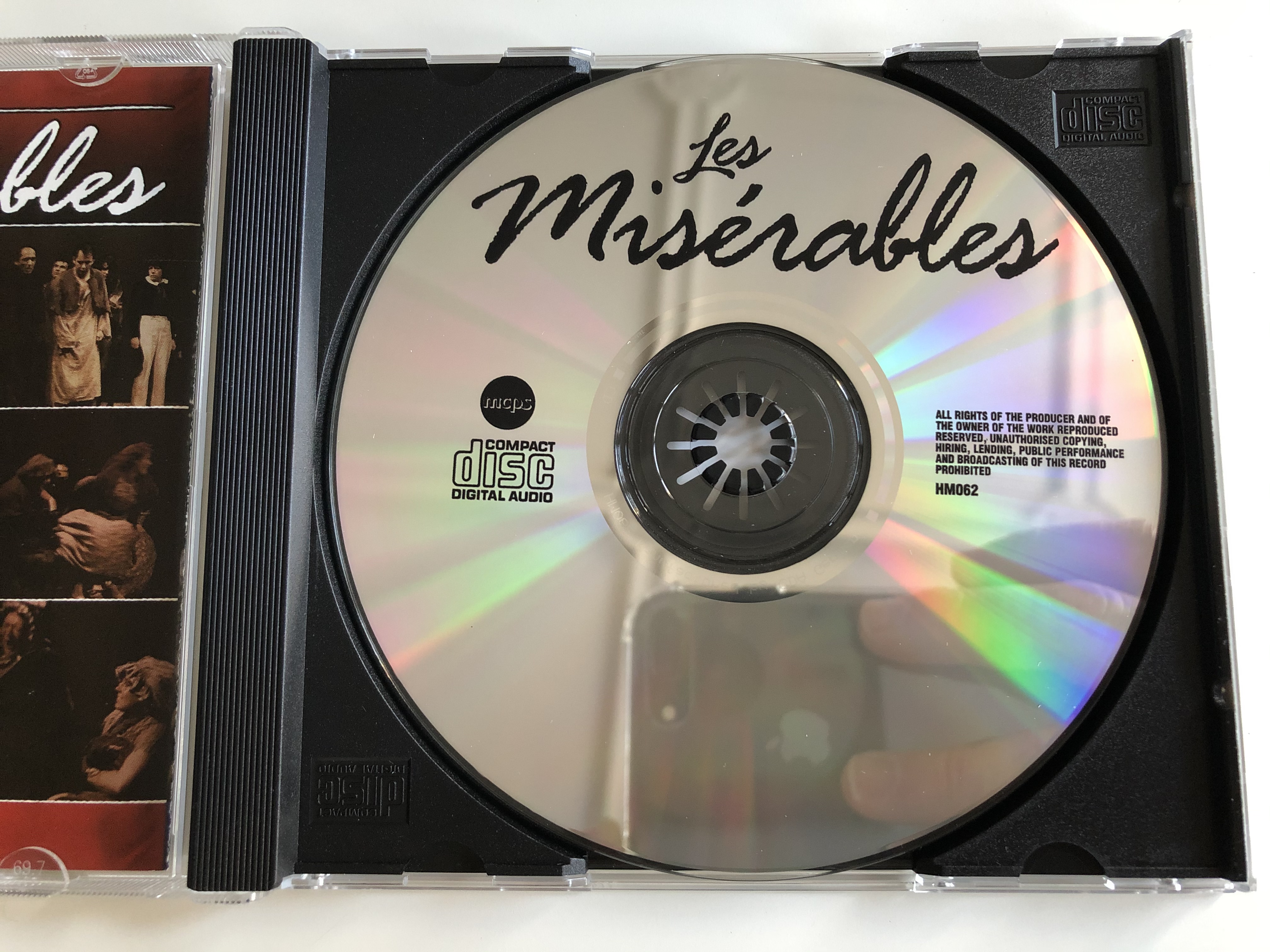 les-miserables-the-musical-who-am-i-come-to-me-stars-on-my-own-performed-by-the-musical-singers-orchestra-harmony-audio-cd-2001-hm062-3-.jpg