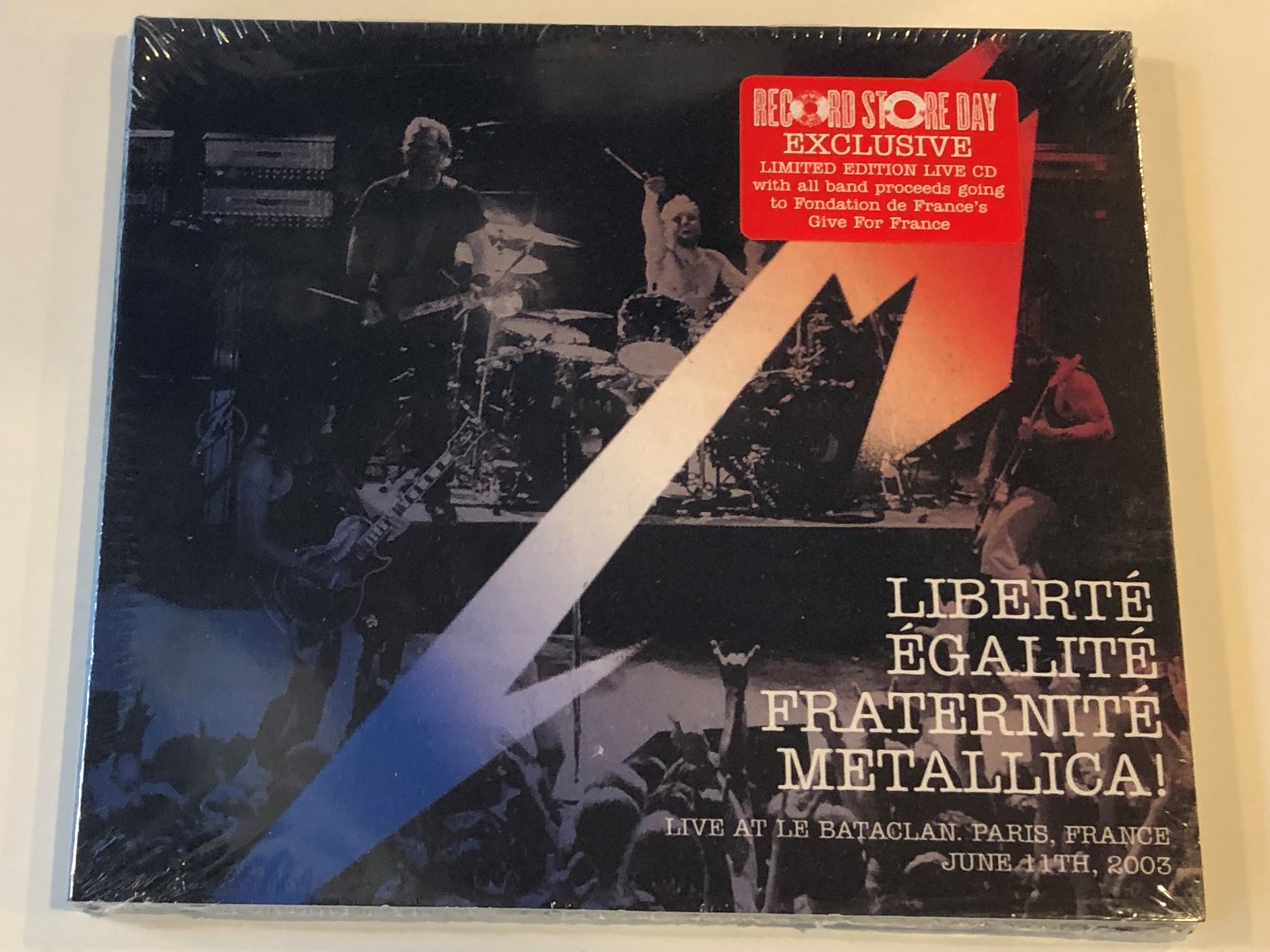 libert-galit-fraternit-metallica-live-at-le-bataclan-paris-france-june-11th-2003-blackened-recordings-audio-cd-2016-5478571-1-.jpg