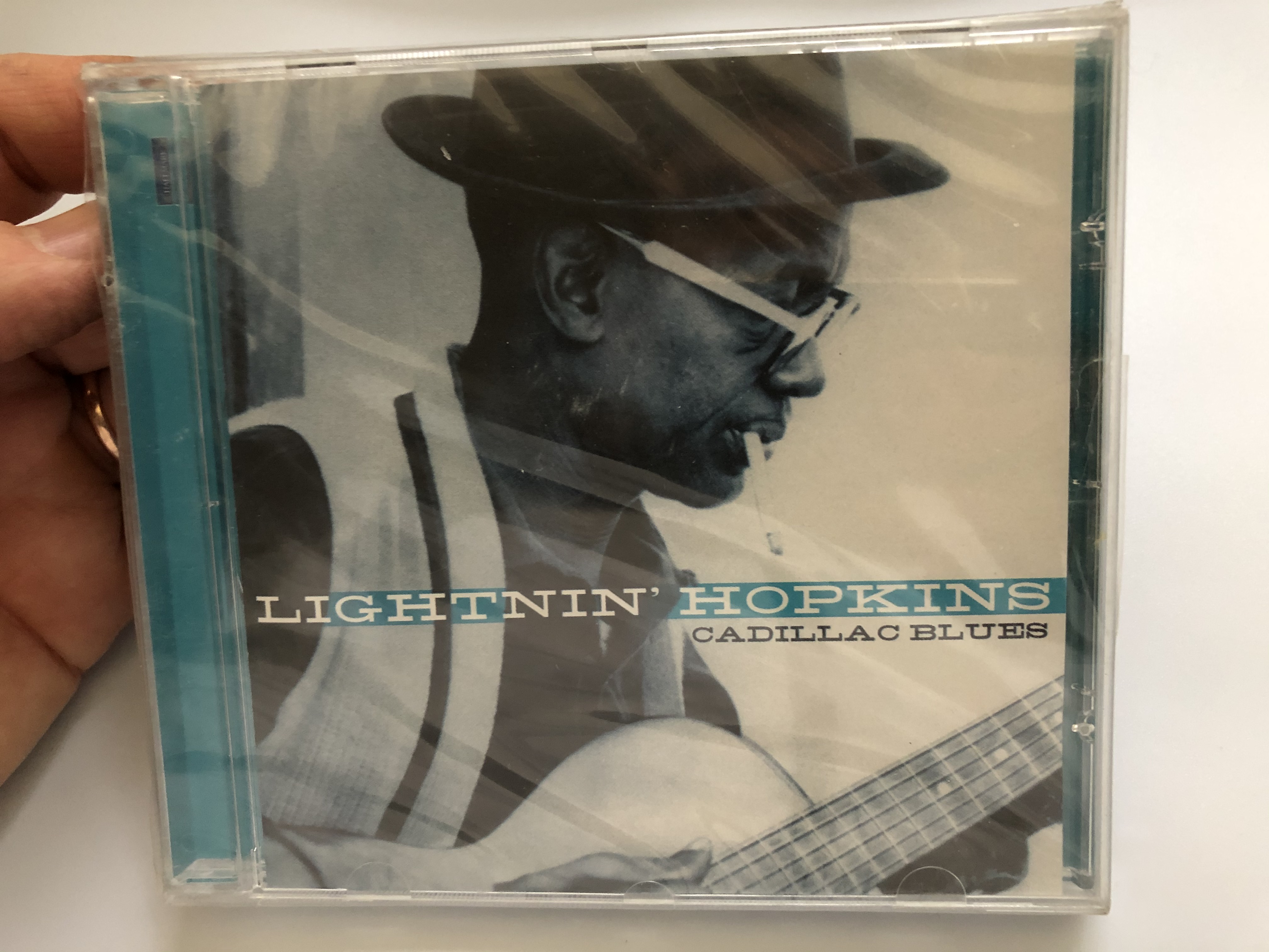 lightnin-hopkins-cadillac-blues-hallmark-music-entertainment-audio-cd-2006-701122-1-.jpg
