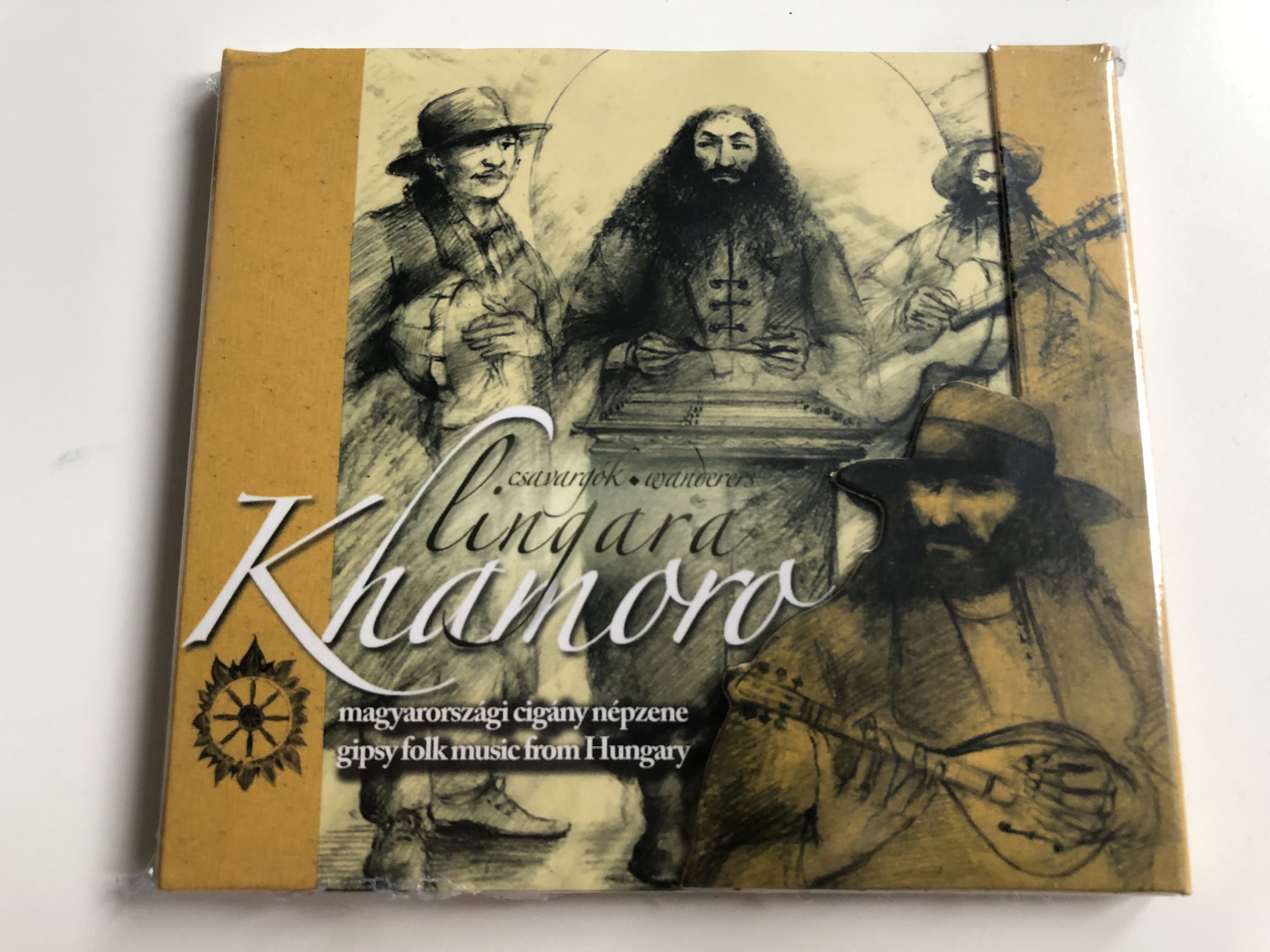 lingara-khamoro-magyarorszagi-cigany-nepzene-gipsy-folk-music-from-hungary-fon-records-audio-cd-2007-fa-236-2-1-.jpg