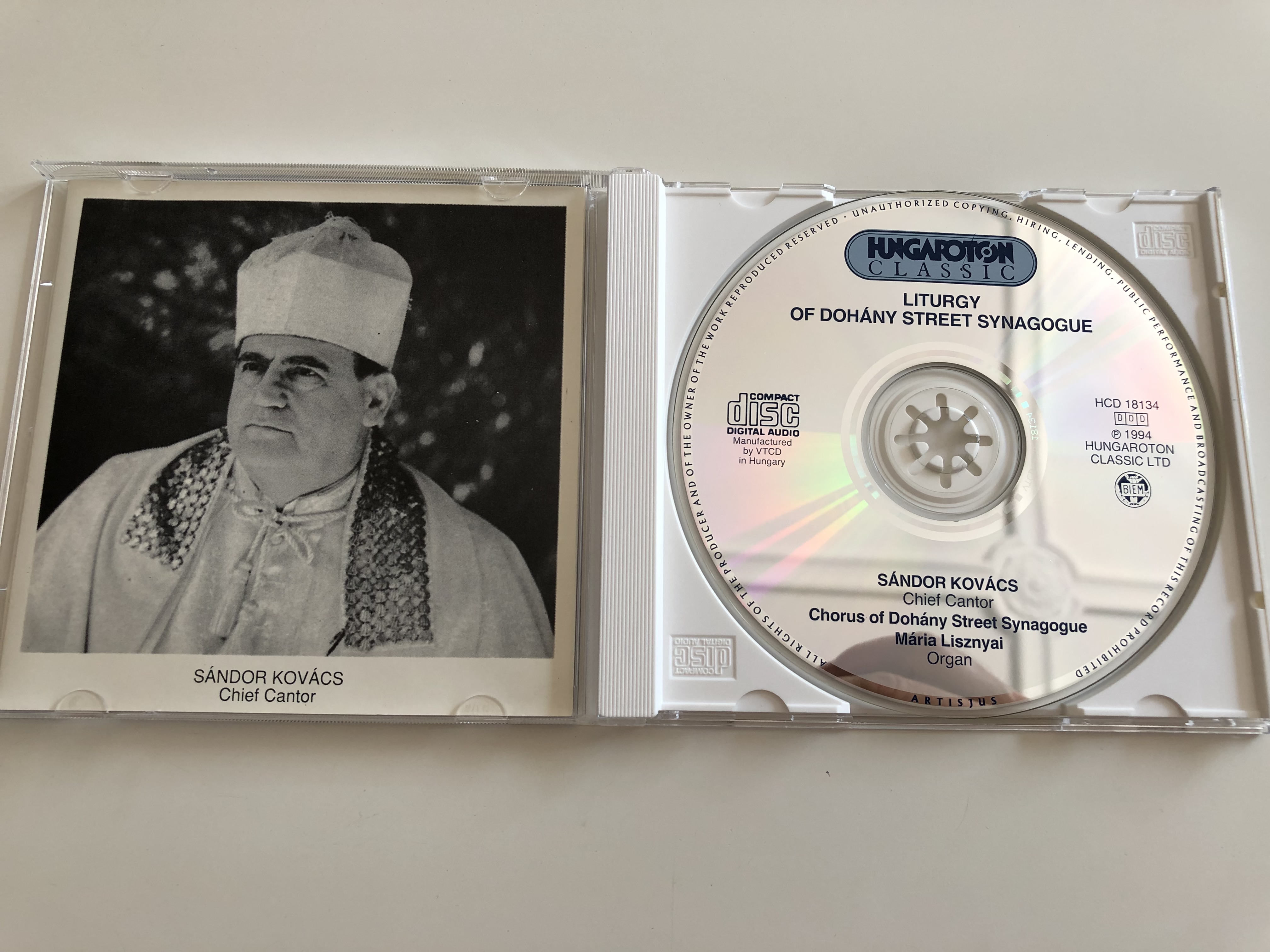 liturgy-of-doh-ny-street-synagogue-s-ndor-kov-cs-chief-cantor-hungaroton-classic-audio-cd-1994-hcd-18134-4-.jpg