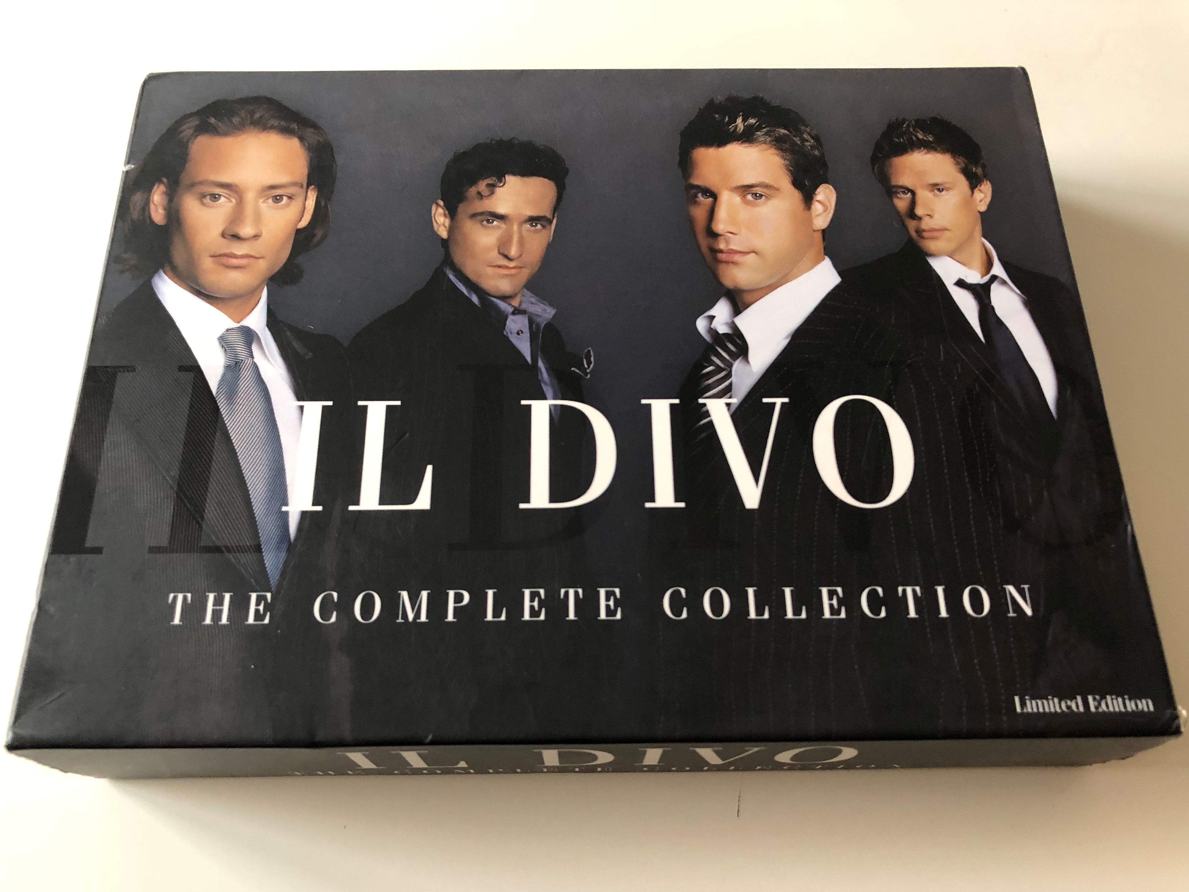 ll-divo-the-complete-collection-5-disc-set-1.jpg