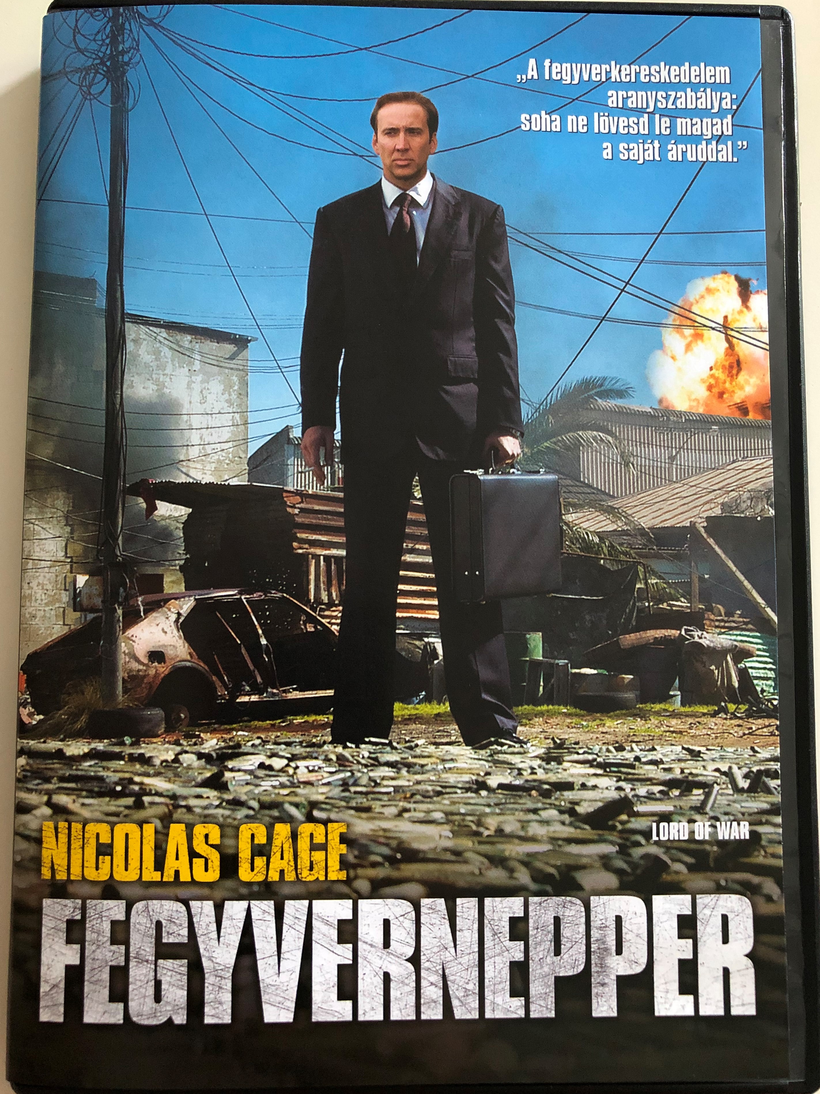 Lord of War DVD 2005 Fegyvernepper / Directed by Andrew Niccol / Starring:  Nicolas Cage, Jared Leto, Bridget Moynahan, Ian Holm - bibleinmylanguage