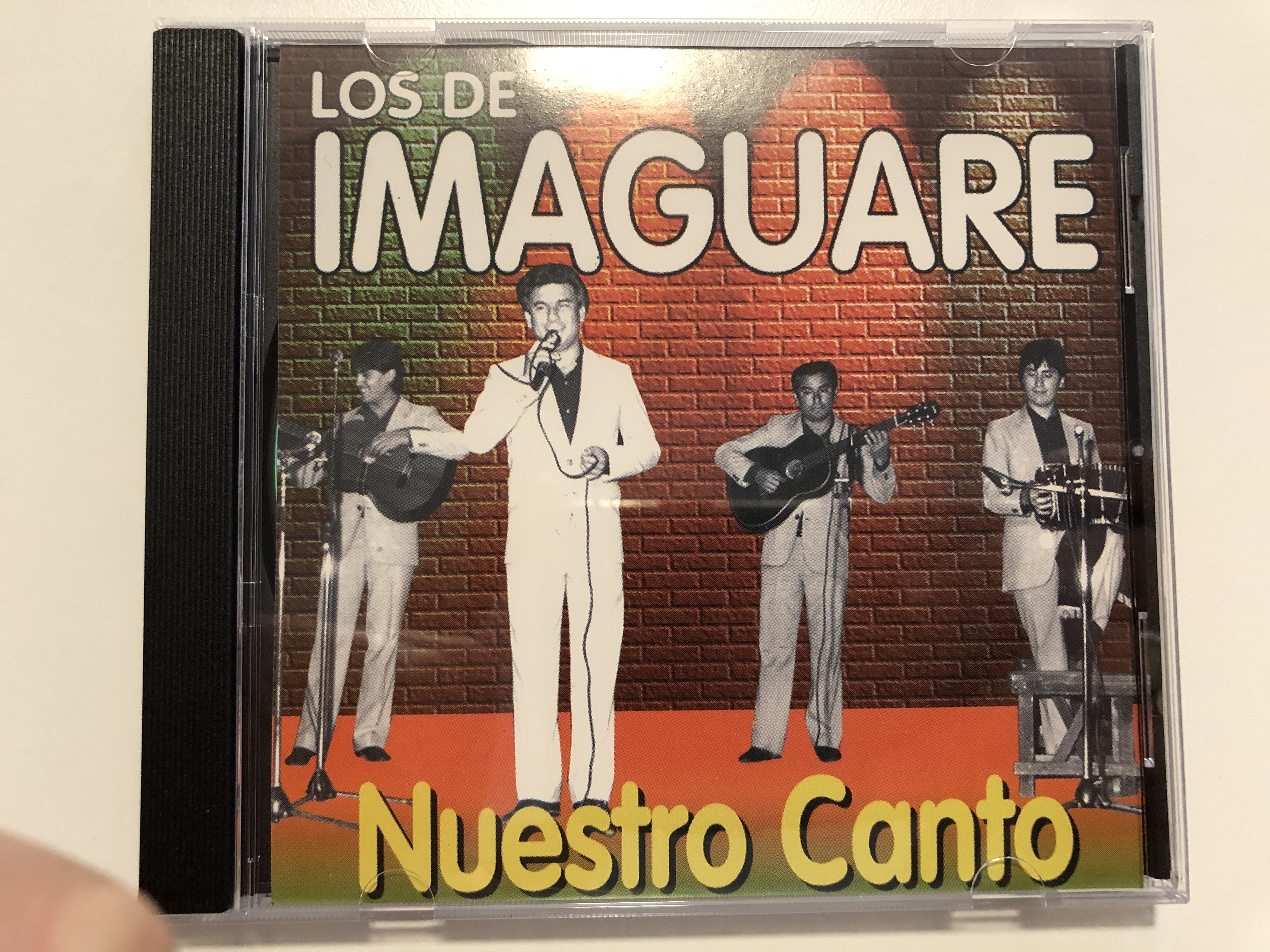 los-de-imaguare-nuestro-canto-music-hall-audio-cd-1994-236521-1-.jpg