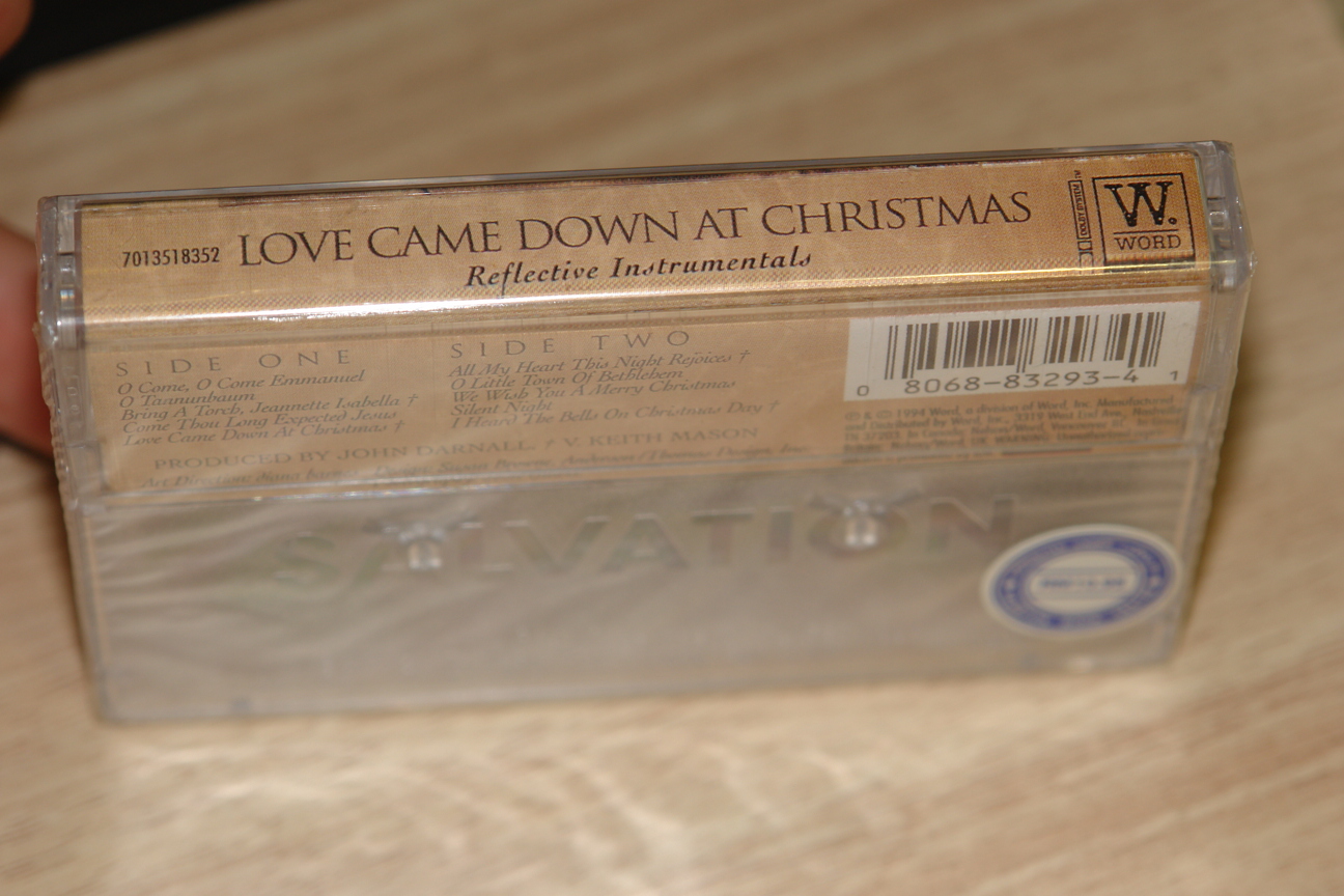 love-came-down-at-christmas-reflective-instrumentals-word-audio-cassette-7013518352-3-.jpg