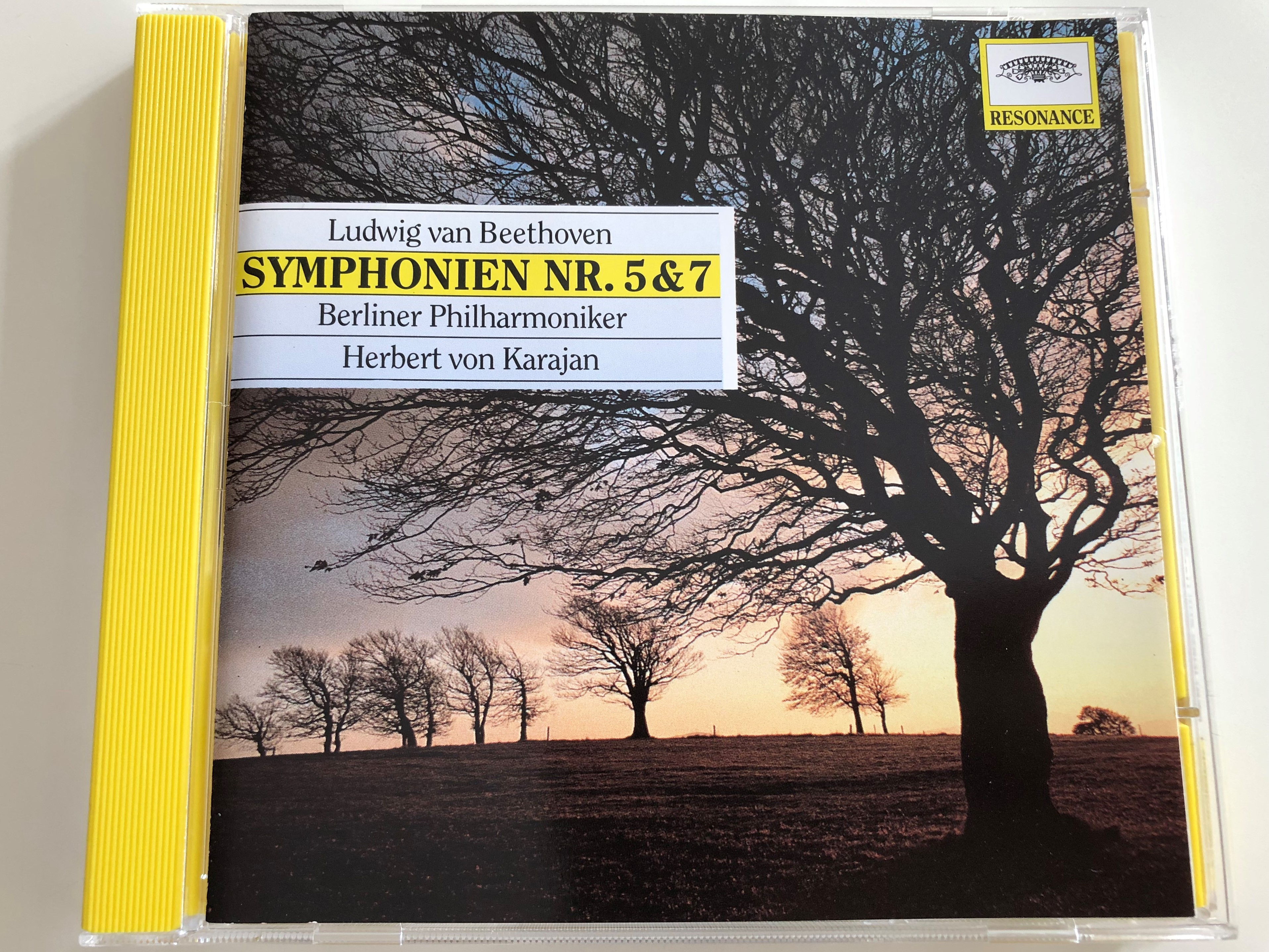 ludwig-van-beethoven-symphonien-nr.-5-7-berliner-philharmoniker-conducted-by-herbert-von-karajan-audio-cd-resonance-445-005-2-1-.jpg