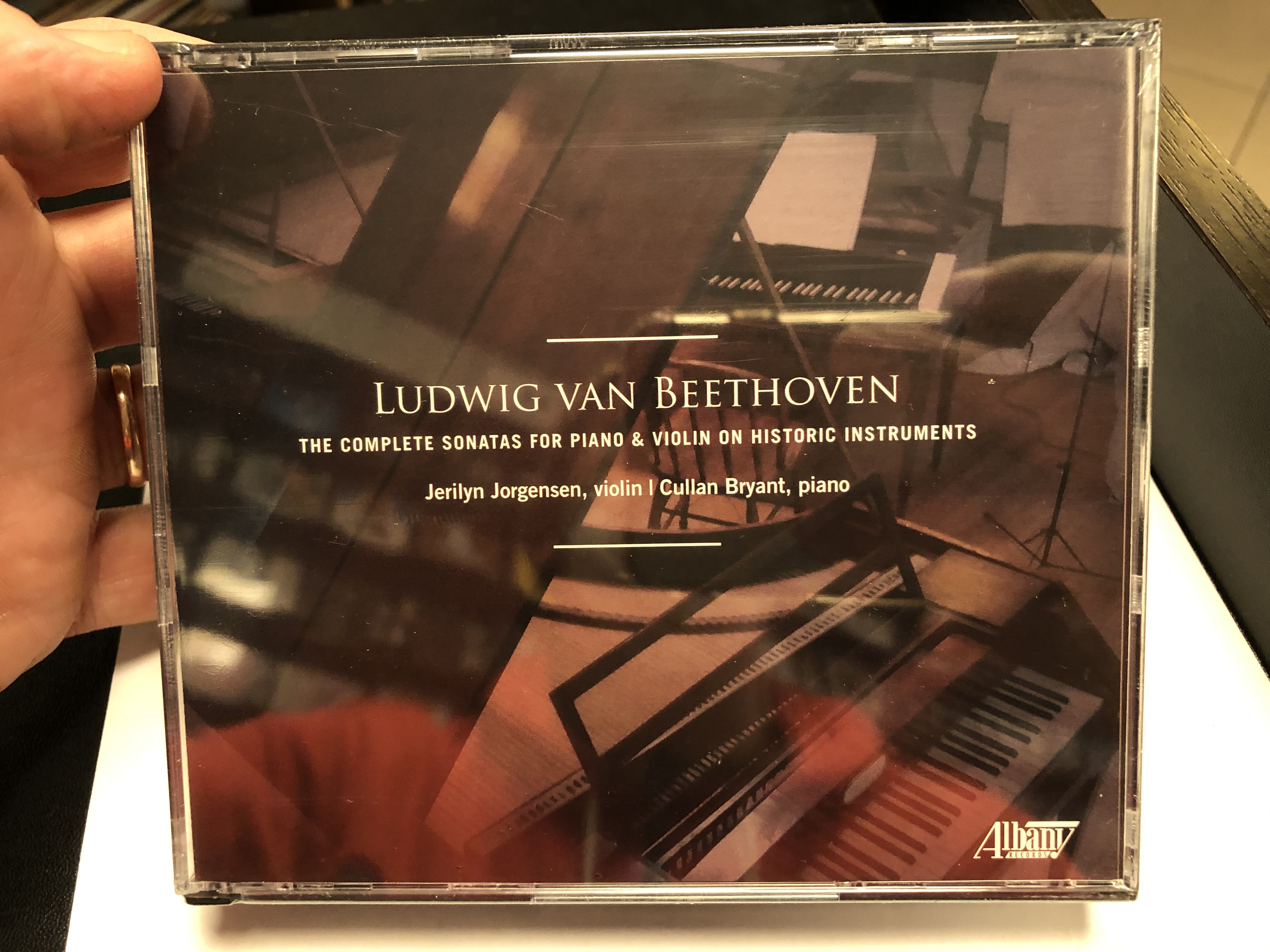 ludwig-van-beethoven-the-complete-sonatas-for-piano-violin-on-historic-instruments-jerilyn-jorgensen-violin-cullan-bryant-piano-albany-records-audio-cd-2020-troy1825-28-1-.jpg