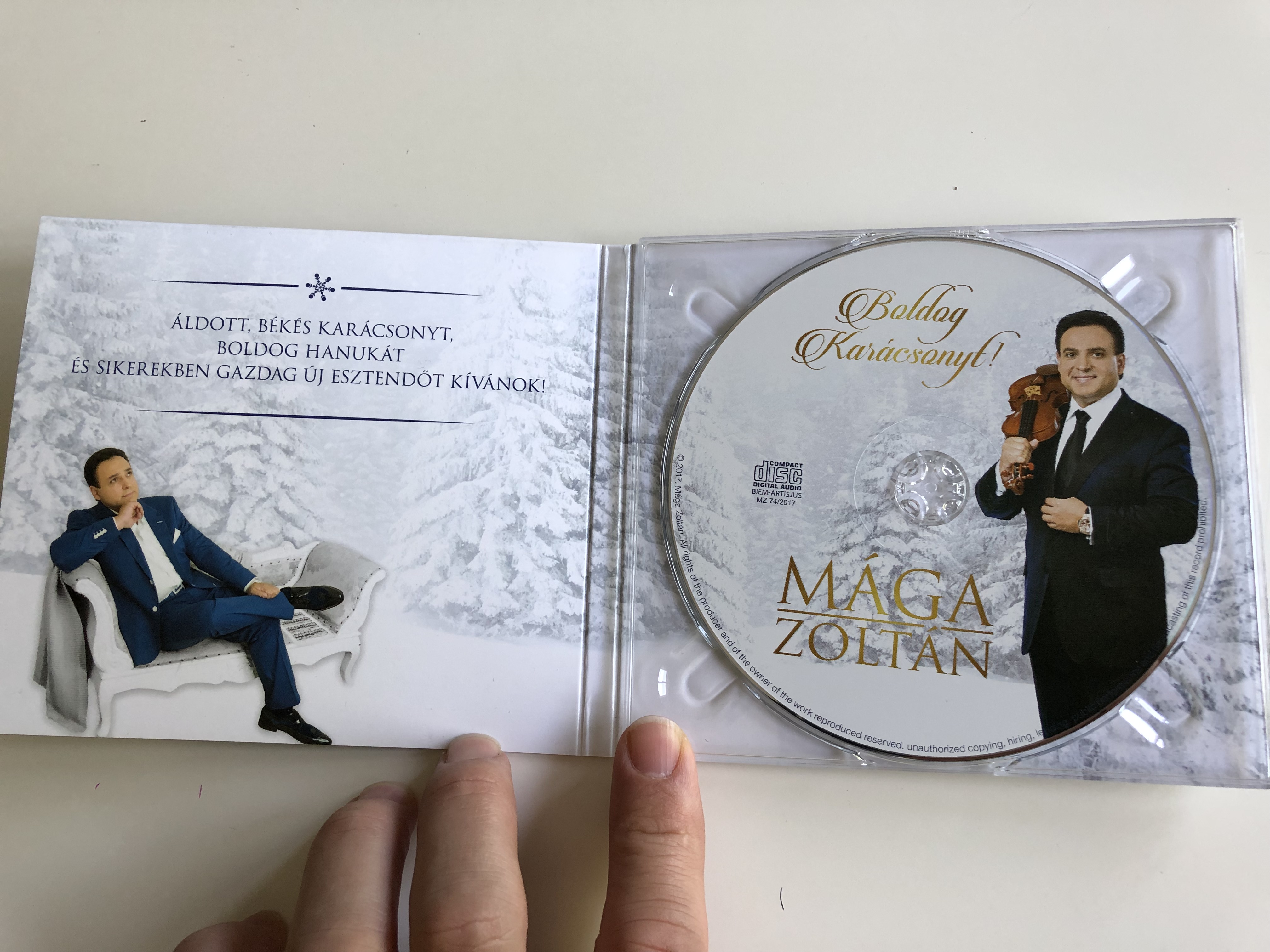 m-ga-zolt-n-boldog-kar-csonyt-audio-cd-2017-last-christmas-csendes-j-ave-maria-hanuka-n-gy-vszak-t-l-2-.jpg