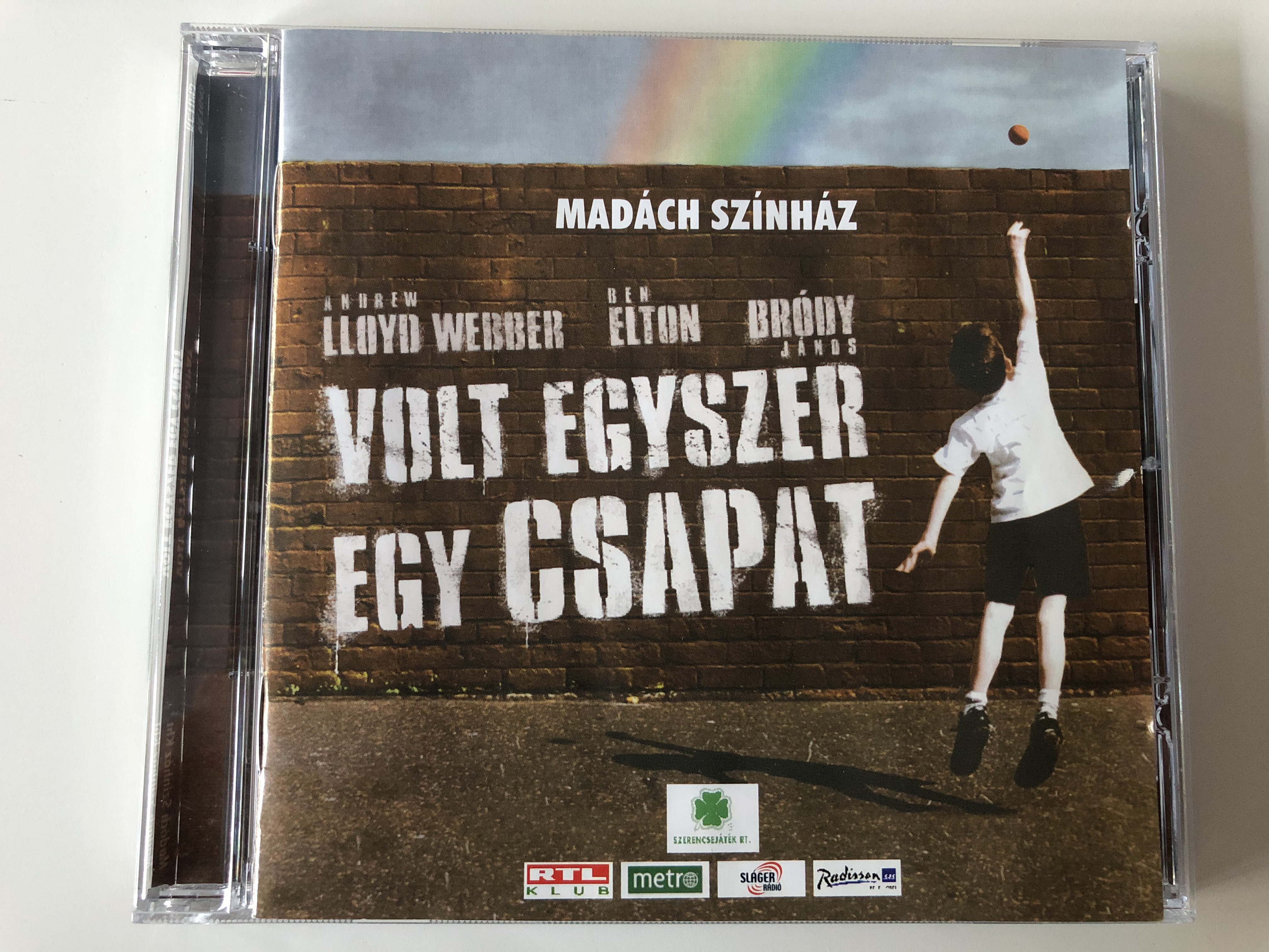 madach-szinhaz-andrew-lloyd-webber-ben-elton-brody-janos-volt-egyszer-egy-csapat-the-really-useful-group-limited-audio-cd-2006-ret043-1-.jpg