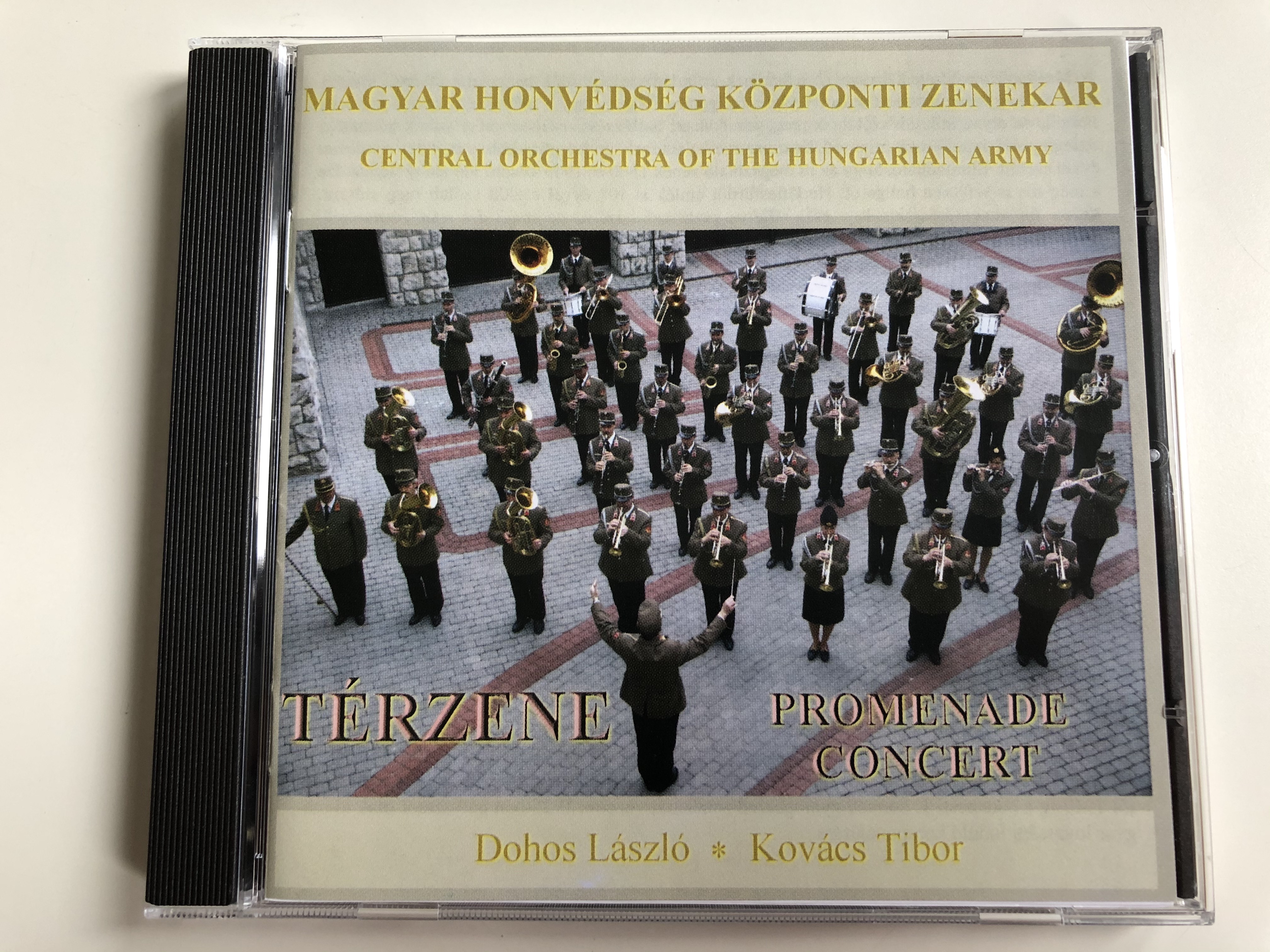 magyar-honv-ds-g-k-zponti-zenekara-centar-orchestra-of-the-hungarian-army-t-rzene-promenade-concert-dohos-l-szl-kov-cs-tibor-yellow-records-audio-cd-2004-yrcd-2004-01-1-.jpg